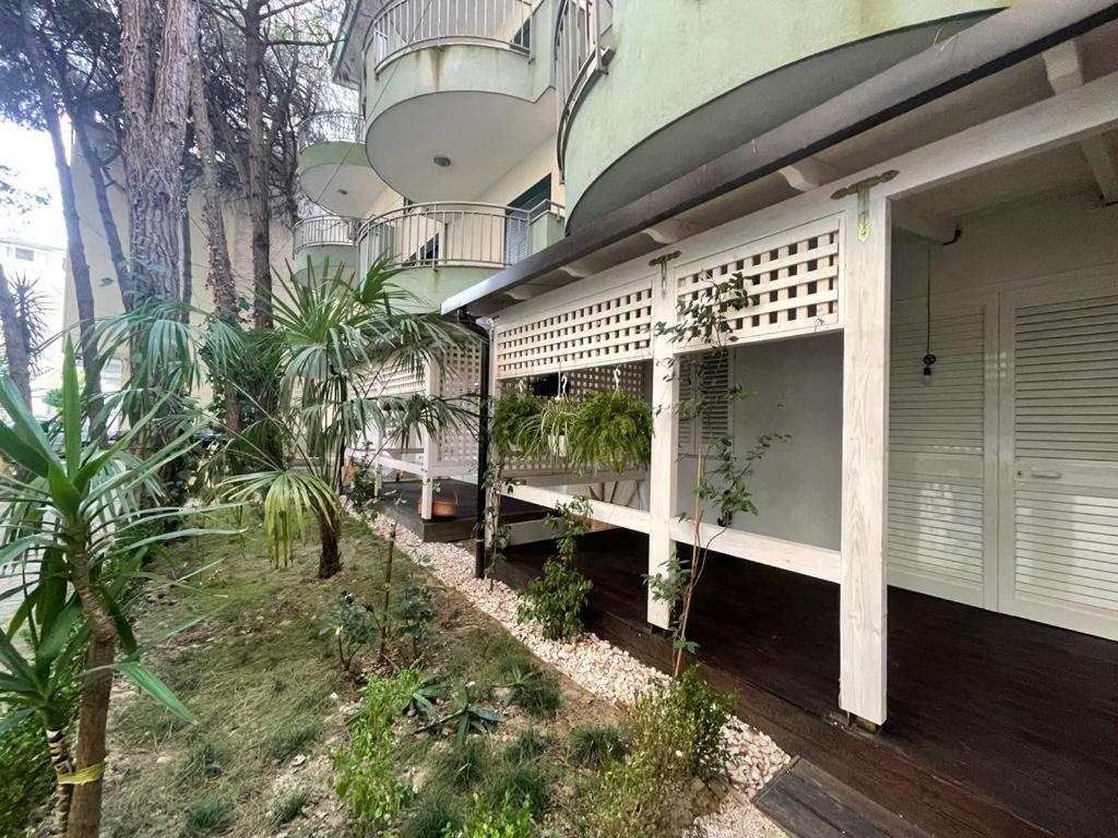 Cozy beach apartment photo 2