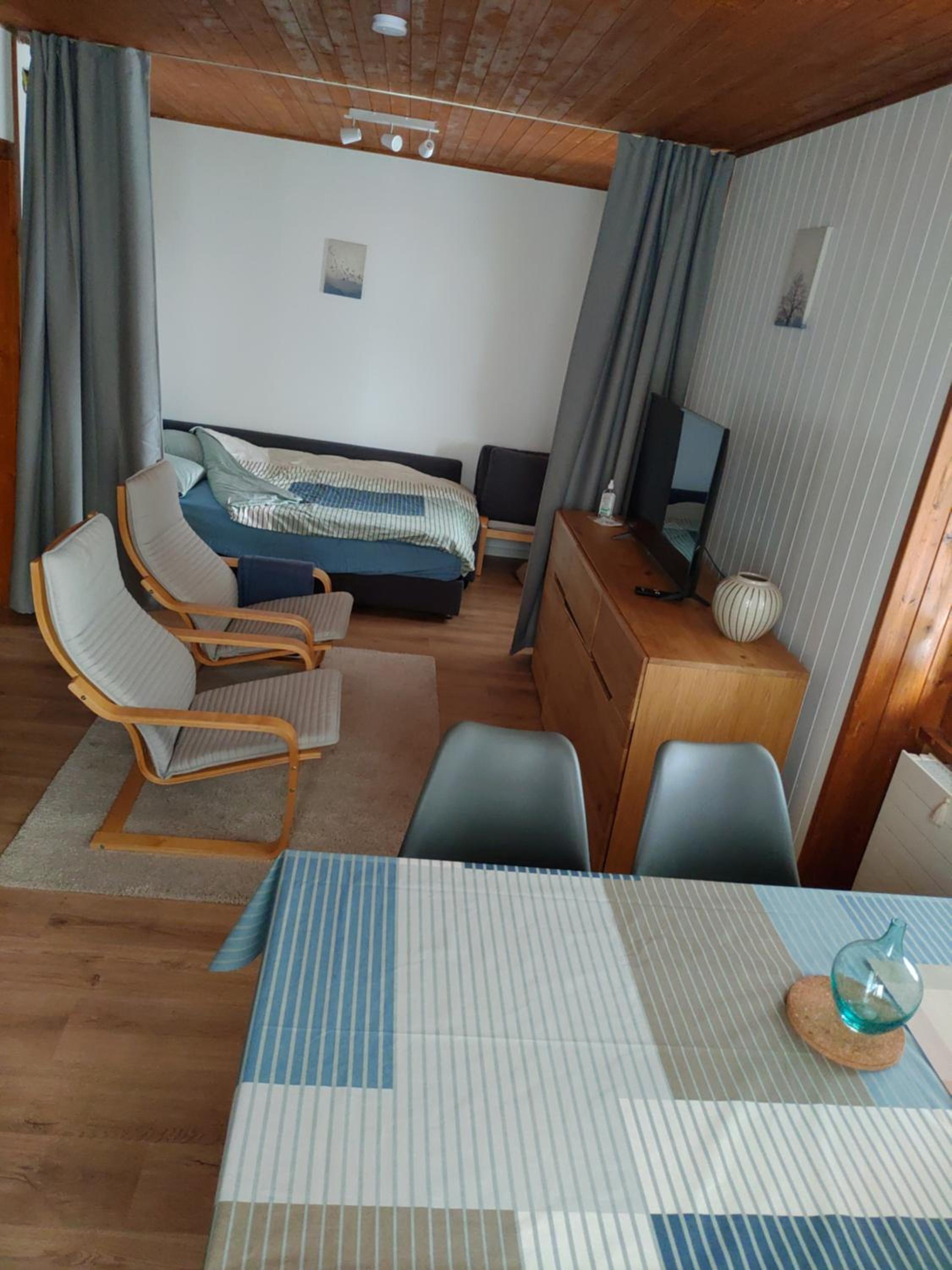 Studio au calme, vue imprenable sur la vallée view 2