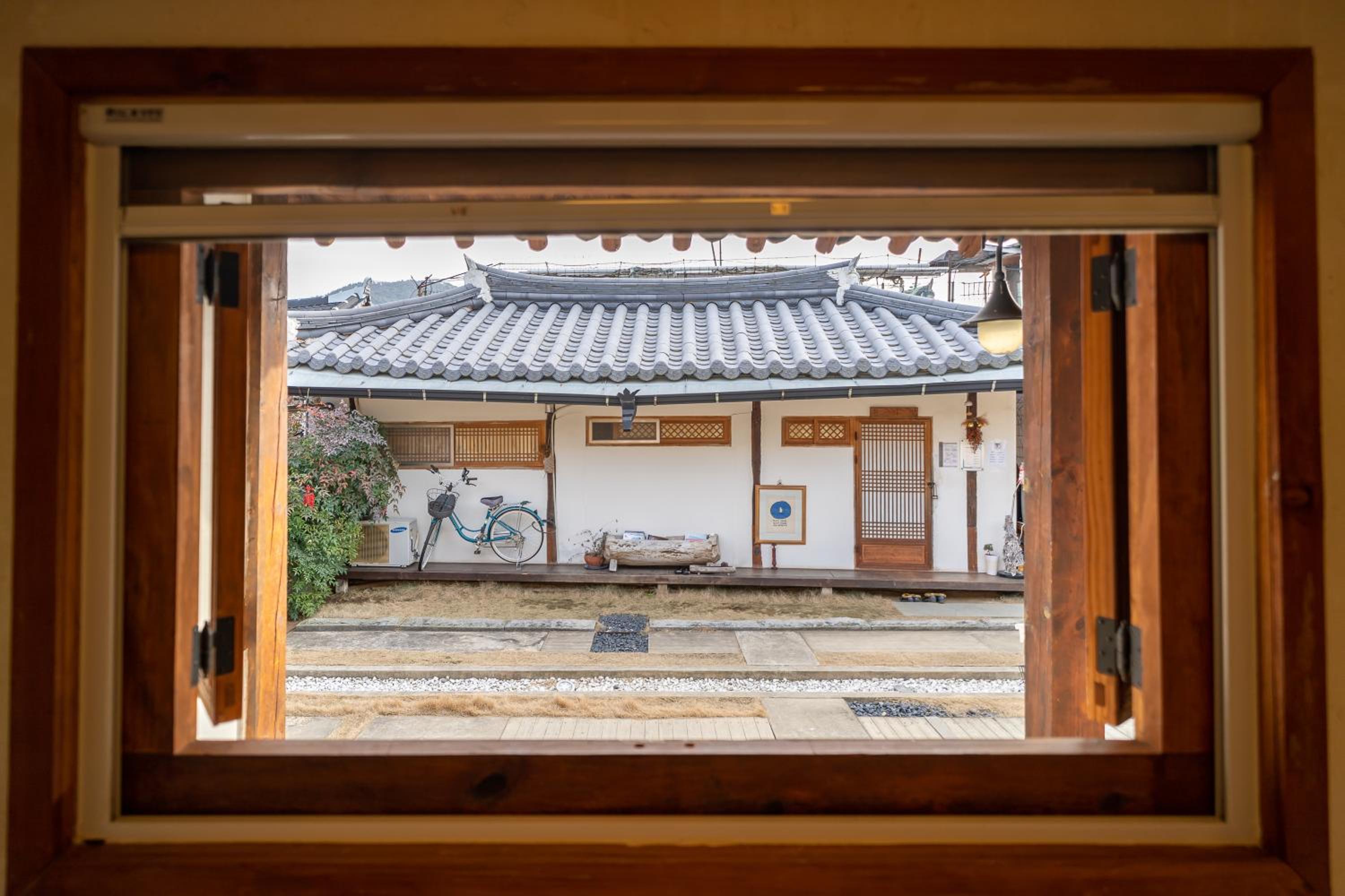 Sarangroo