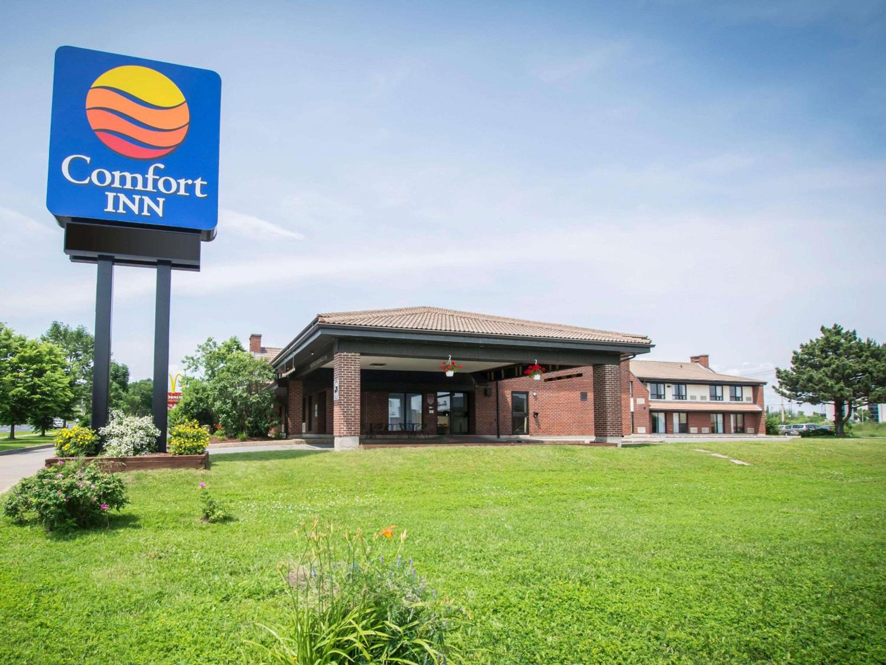 Comfort Inn Ancienne-Lorette - Quebec Airport
