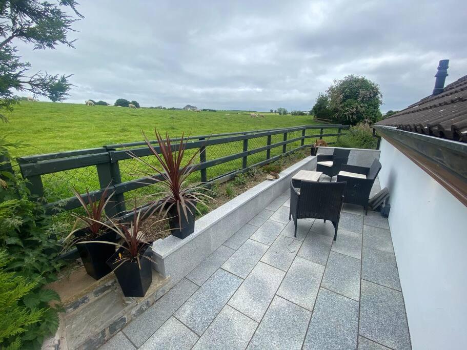 Country Cottage close to the city.