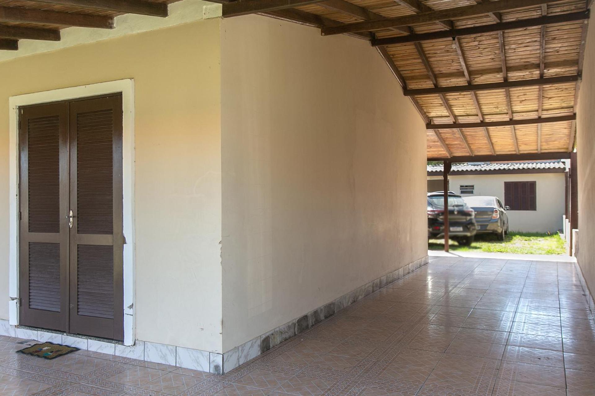 Casa com churrasqueira prox a Praia de Cidreira RS