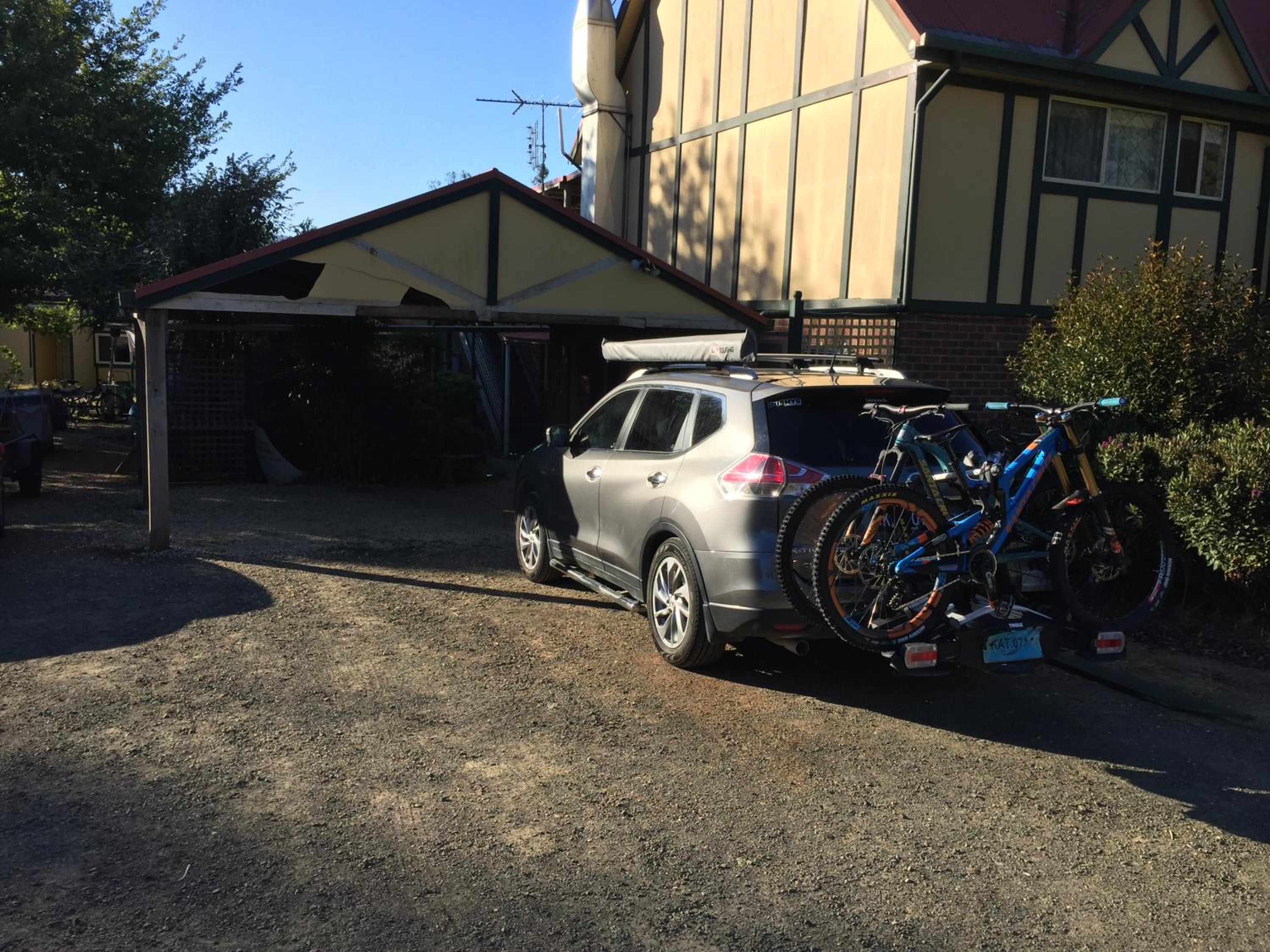 Oaktree Guest House