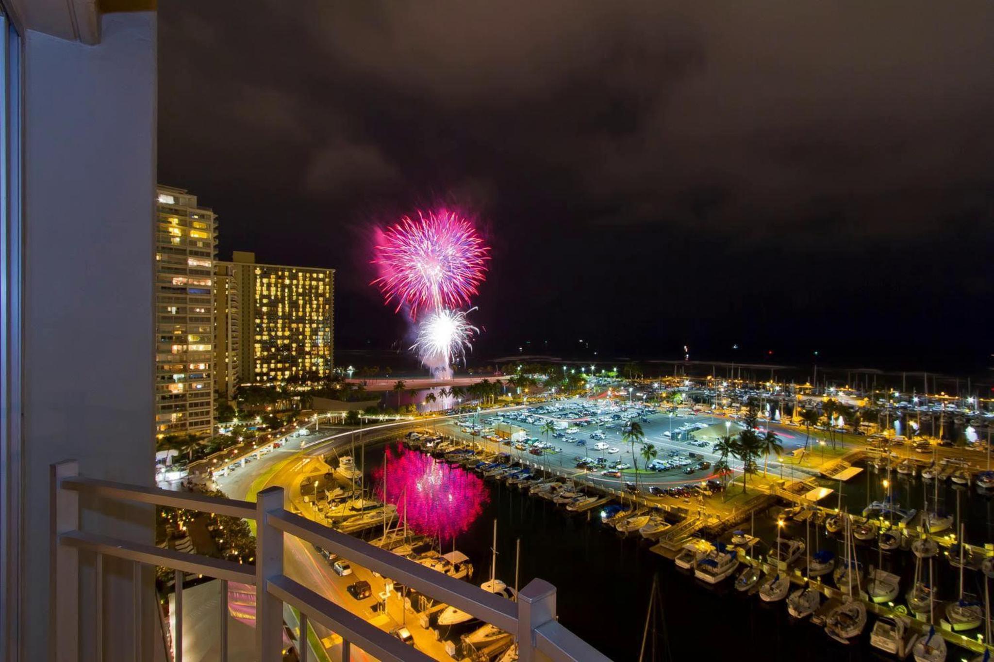 Ilikai Marina 1BR Condo, Ocean View Haven view 3