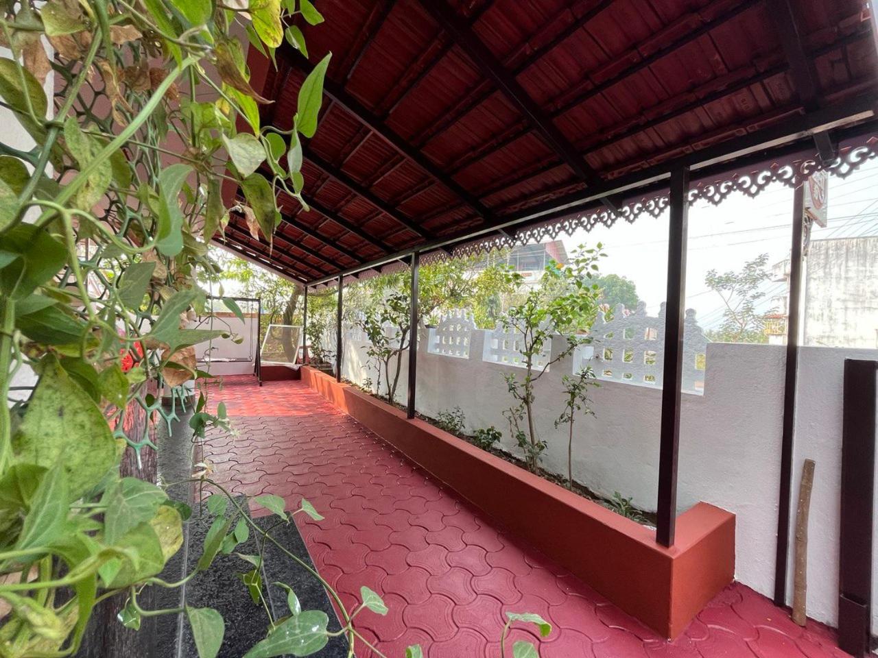 Gayatri Homestay
