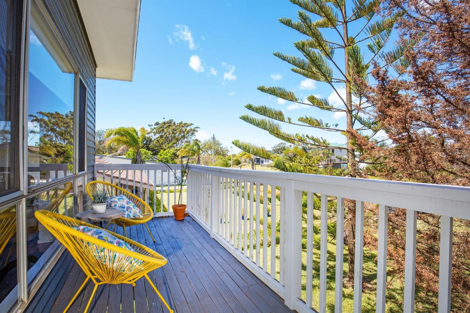 Middle Sea Pet Friendly 5 Mins Walk to Beach