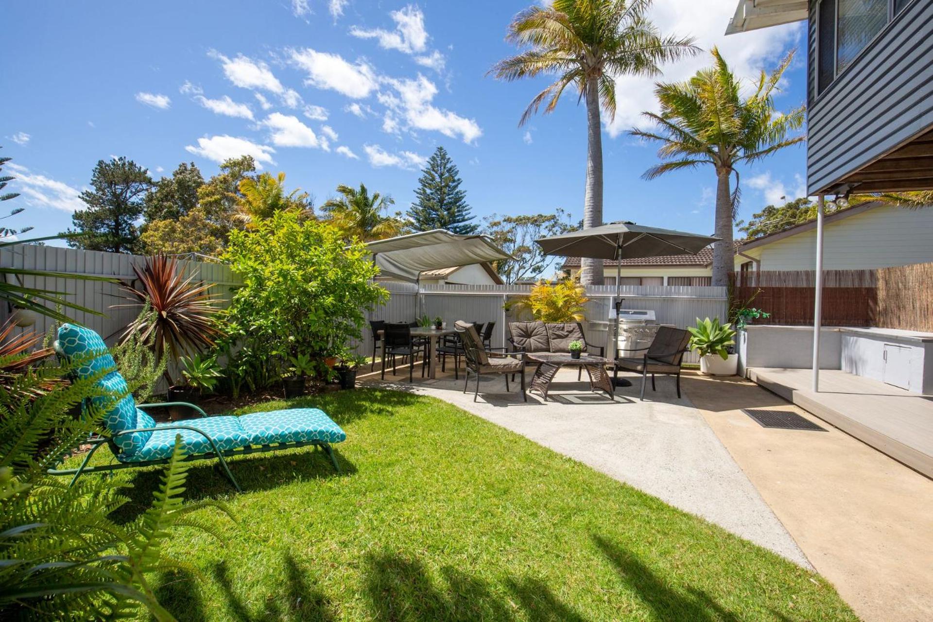 Middle Sea Pet Friendly 5 Mins Walk to Beach