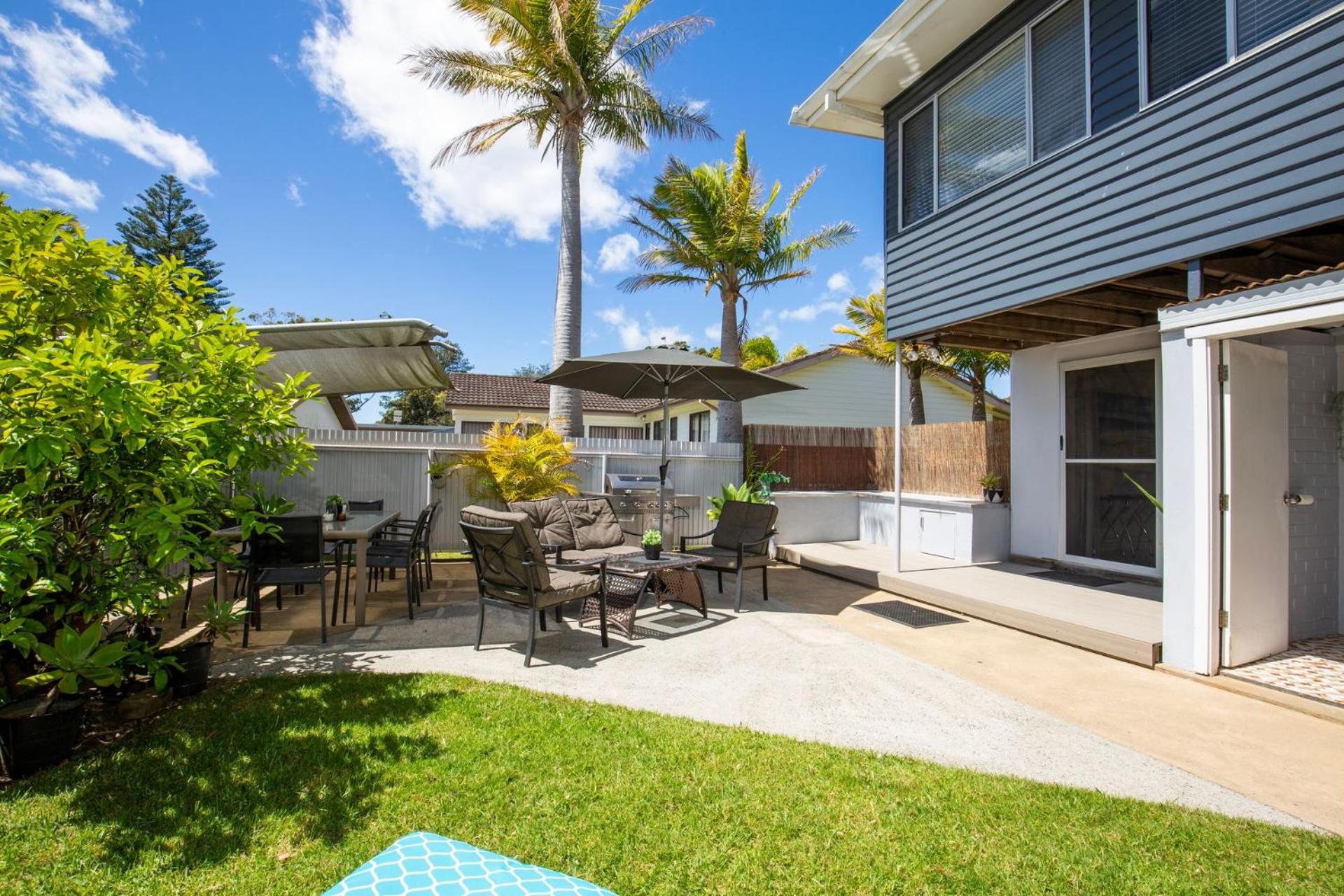 Middle Sea Pet Friendly 5 Mins Walk to Beach