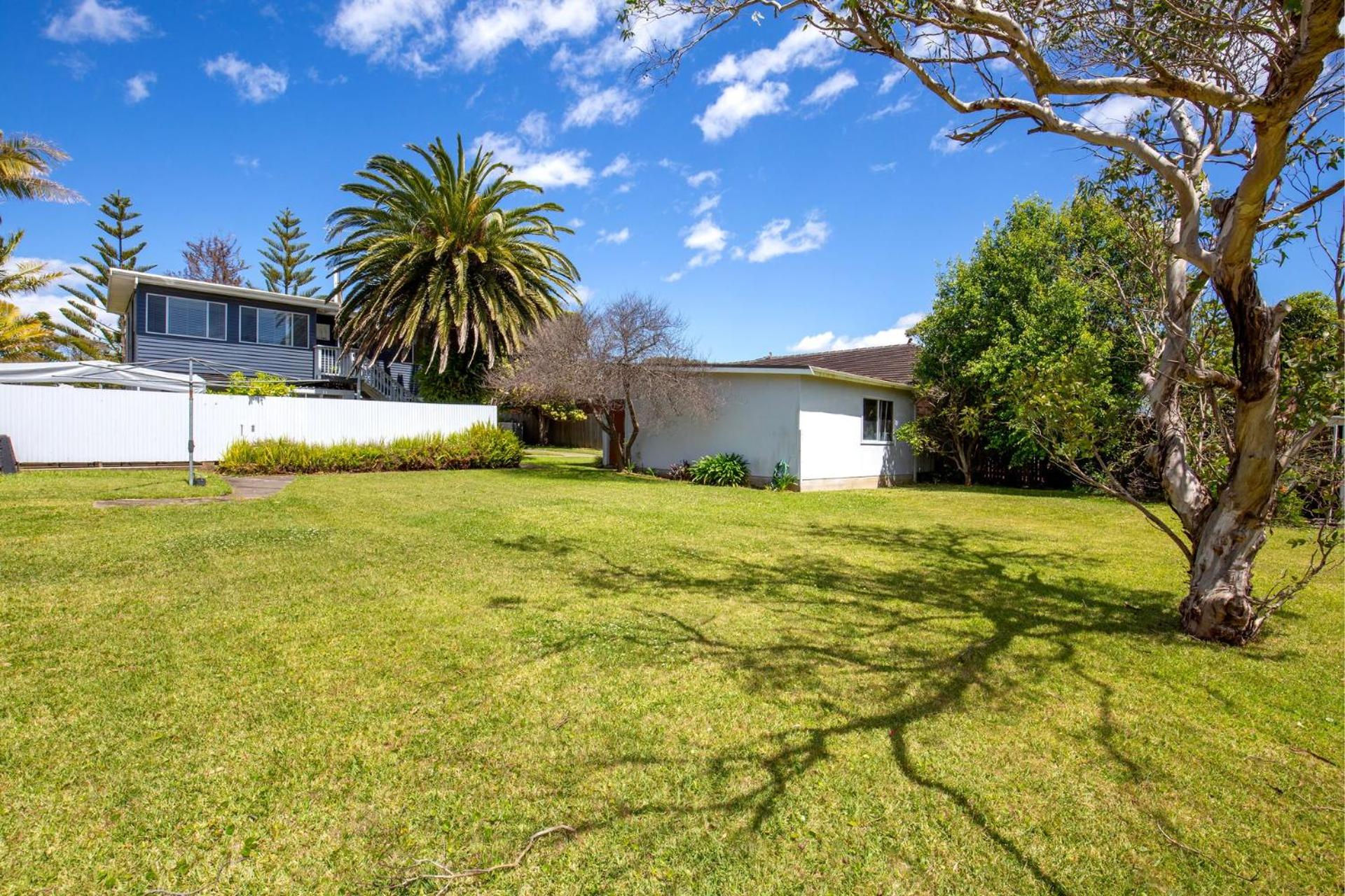 Middle Sea Pet Friendly 5 Mins Walk to Beach