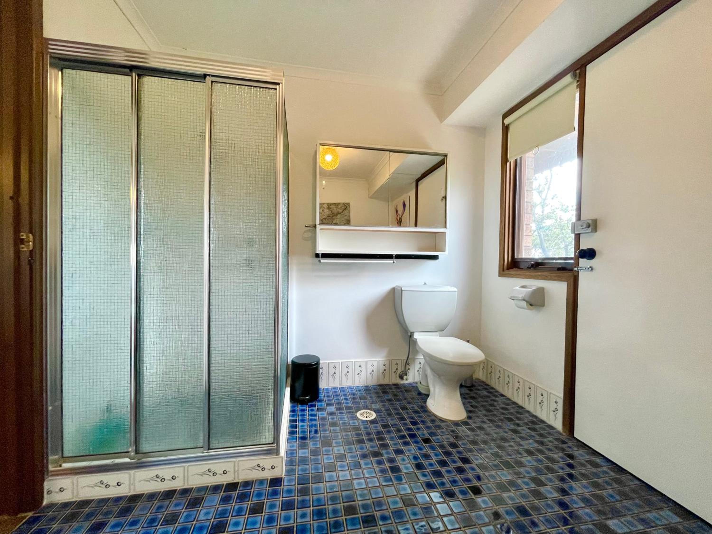 Narrow Neck Retreat