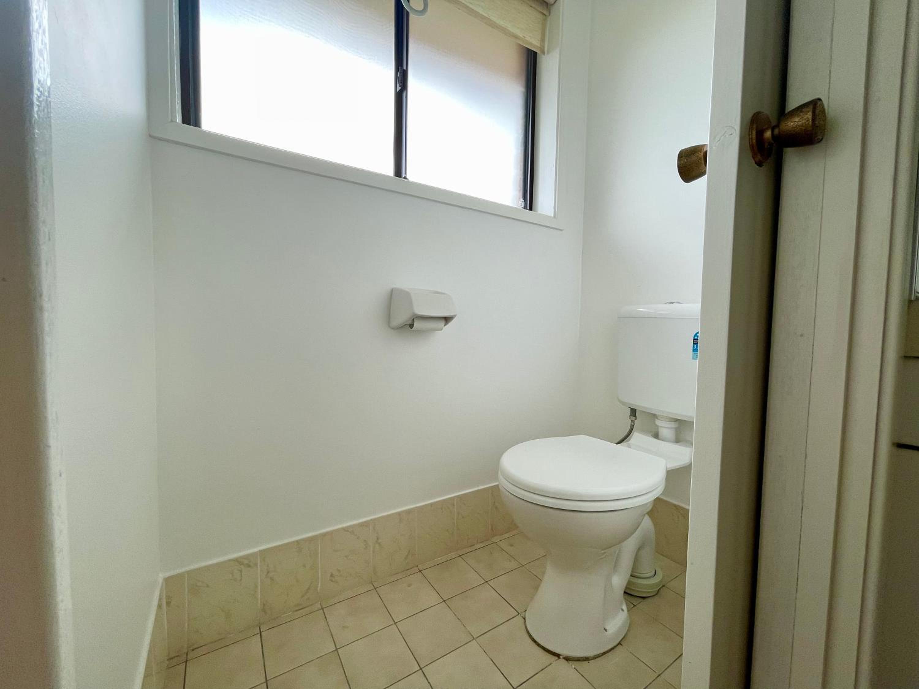 Narrow Neck Retreat