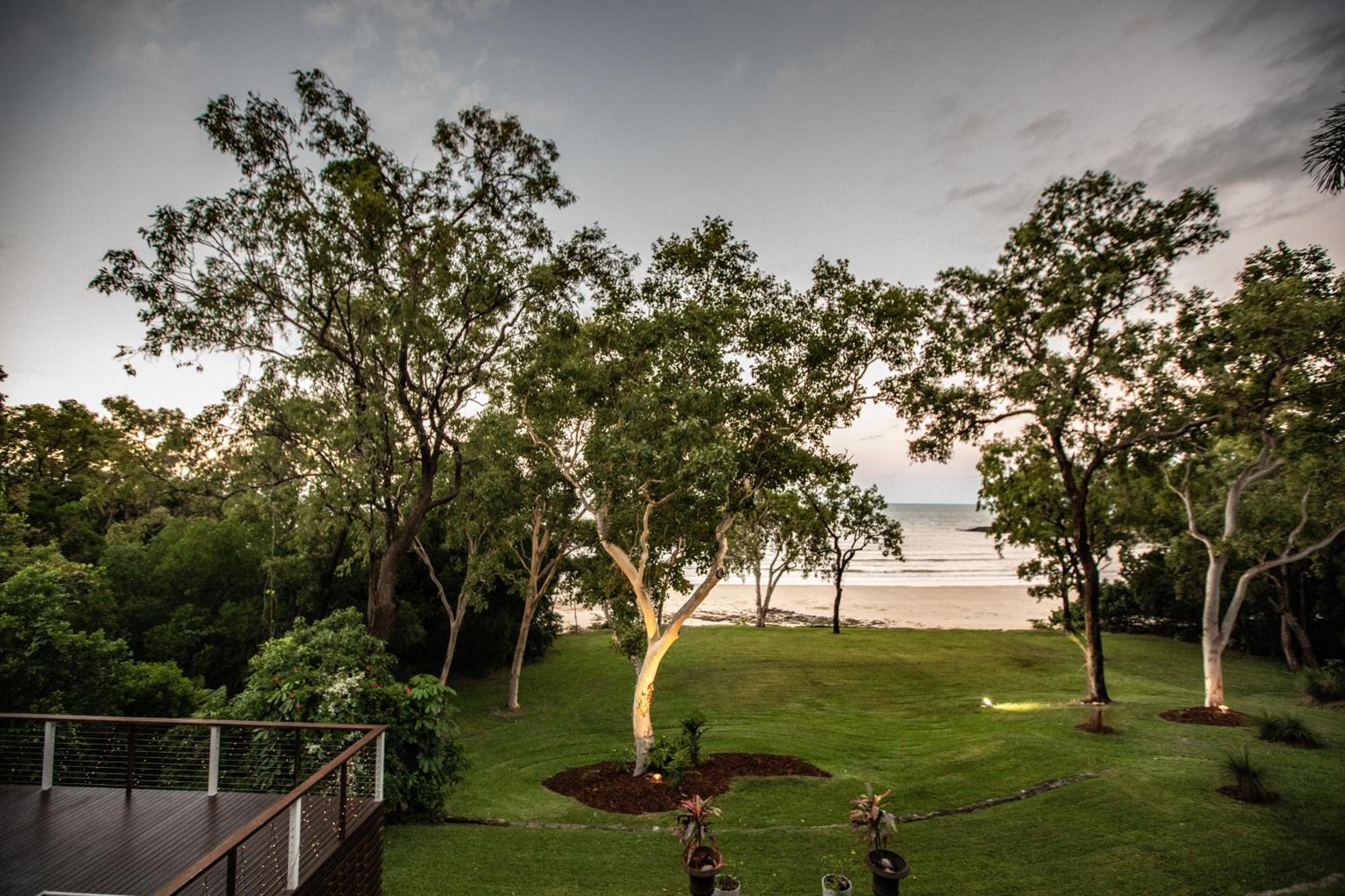Cottonwood Beachfront Estate, Port Douglas