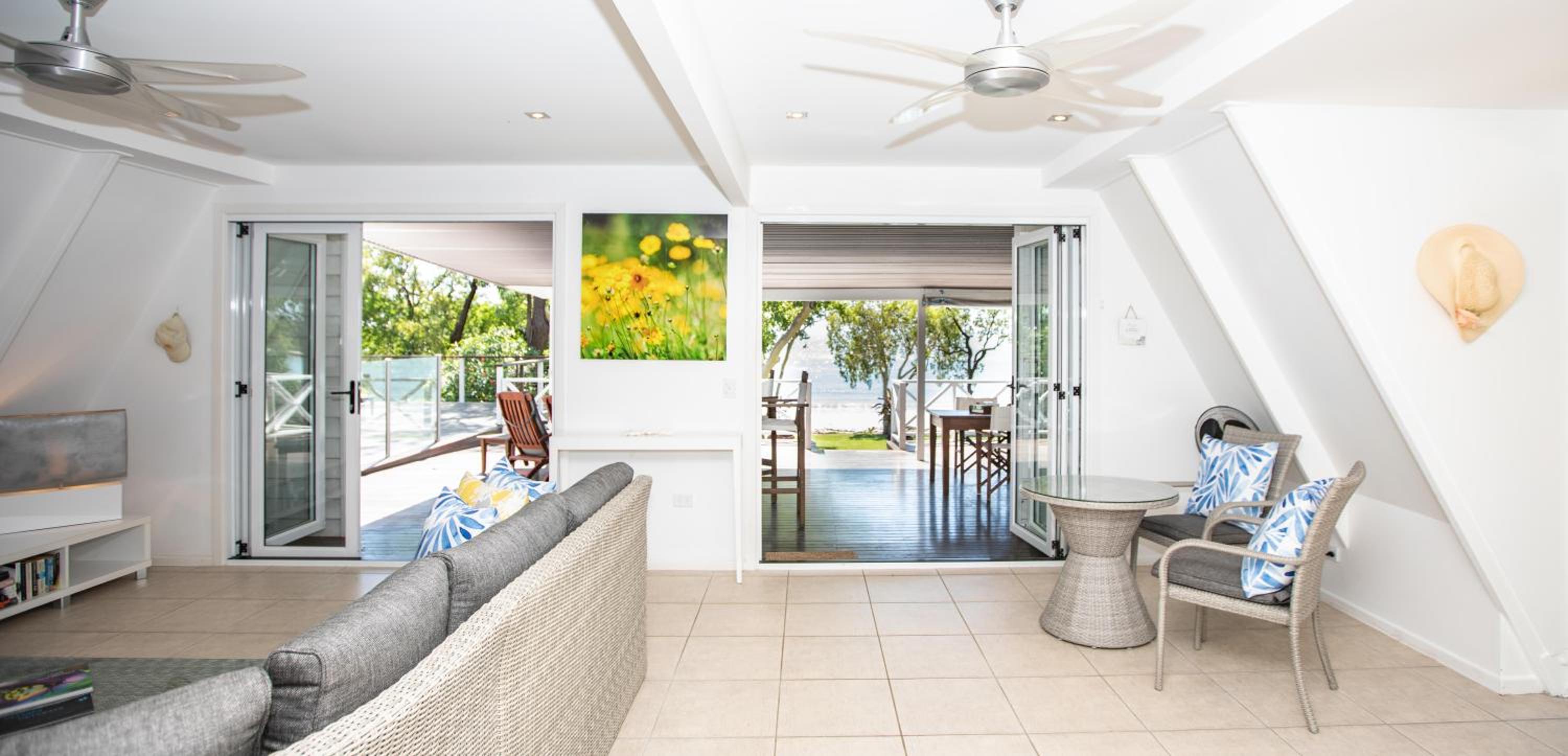 Cottonwood Beachfront Estate, Port Douglas