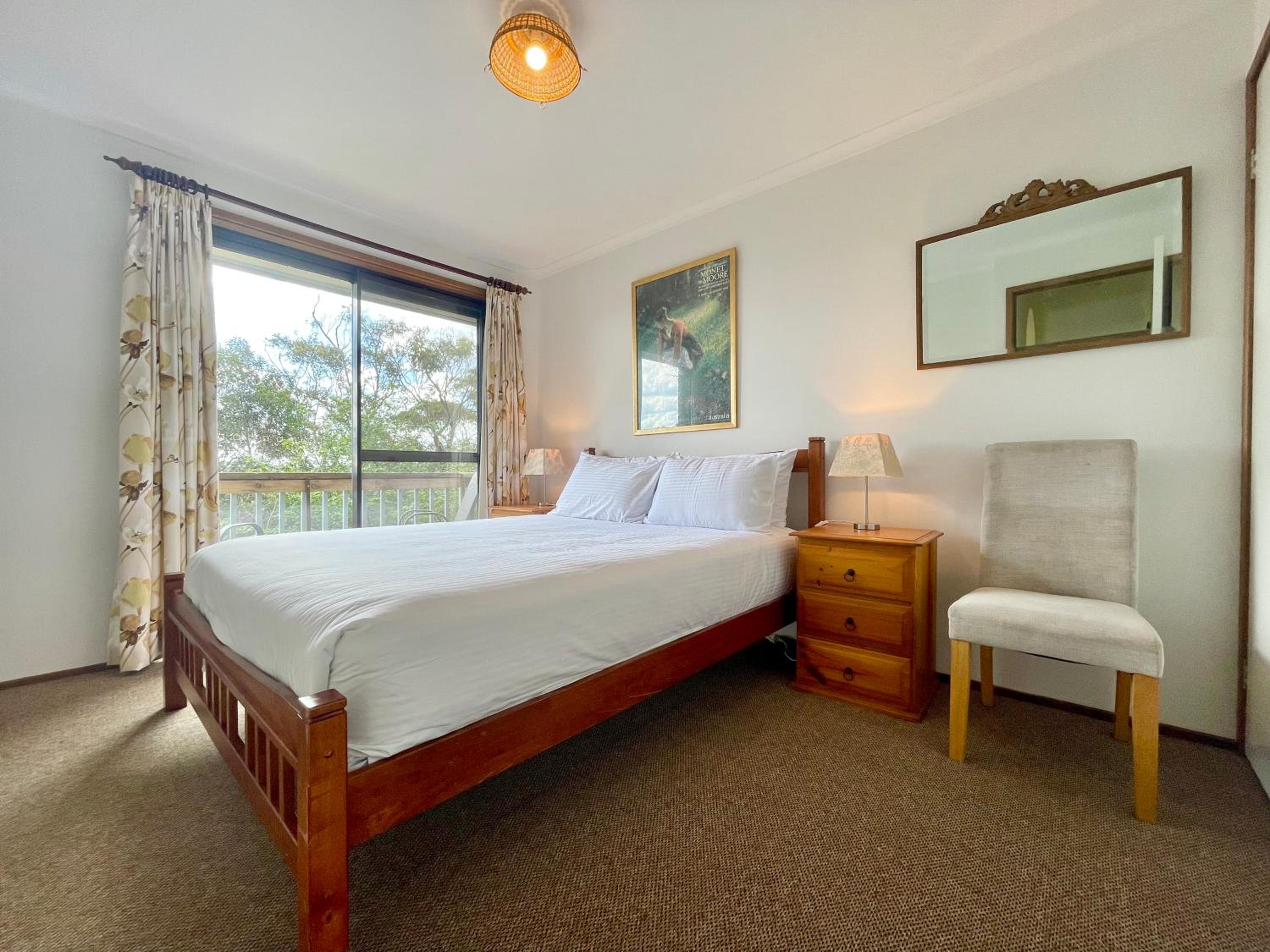 Narrow Neck Retreat