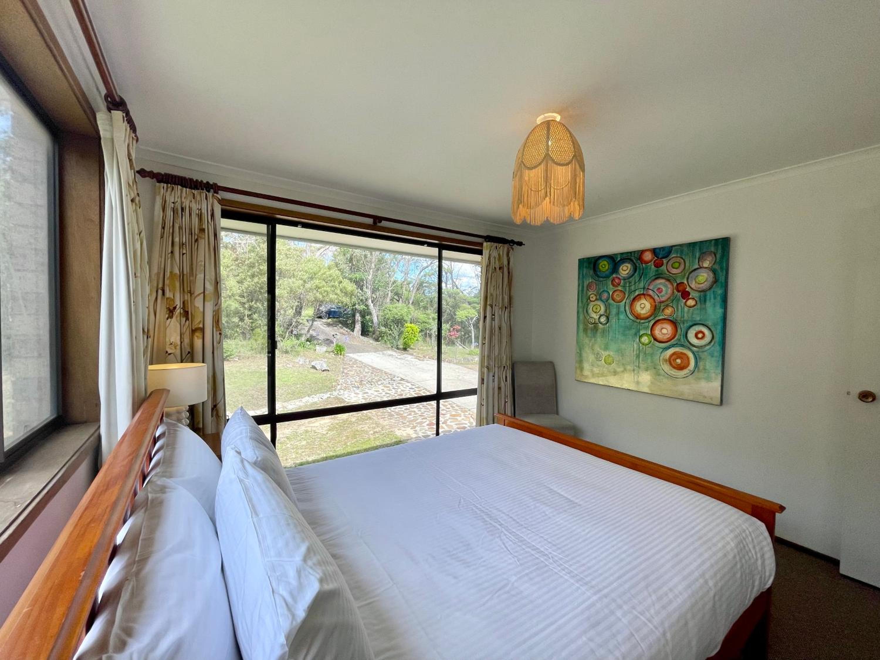 Narrow Neck Retreat
