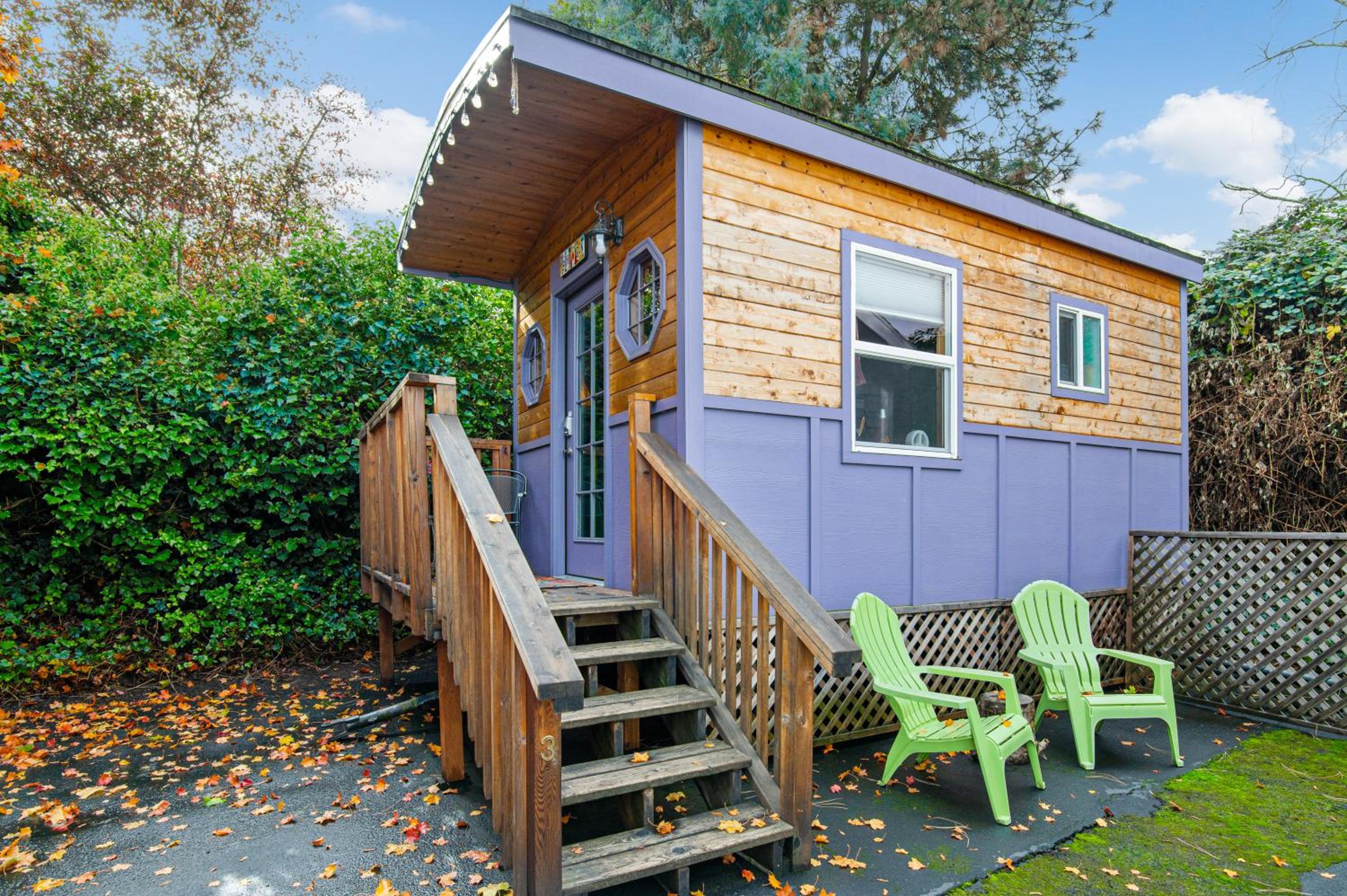 Hotel Tiny Digs - Hotel of Tiny Houses - Image 1
