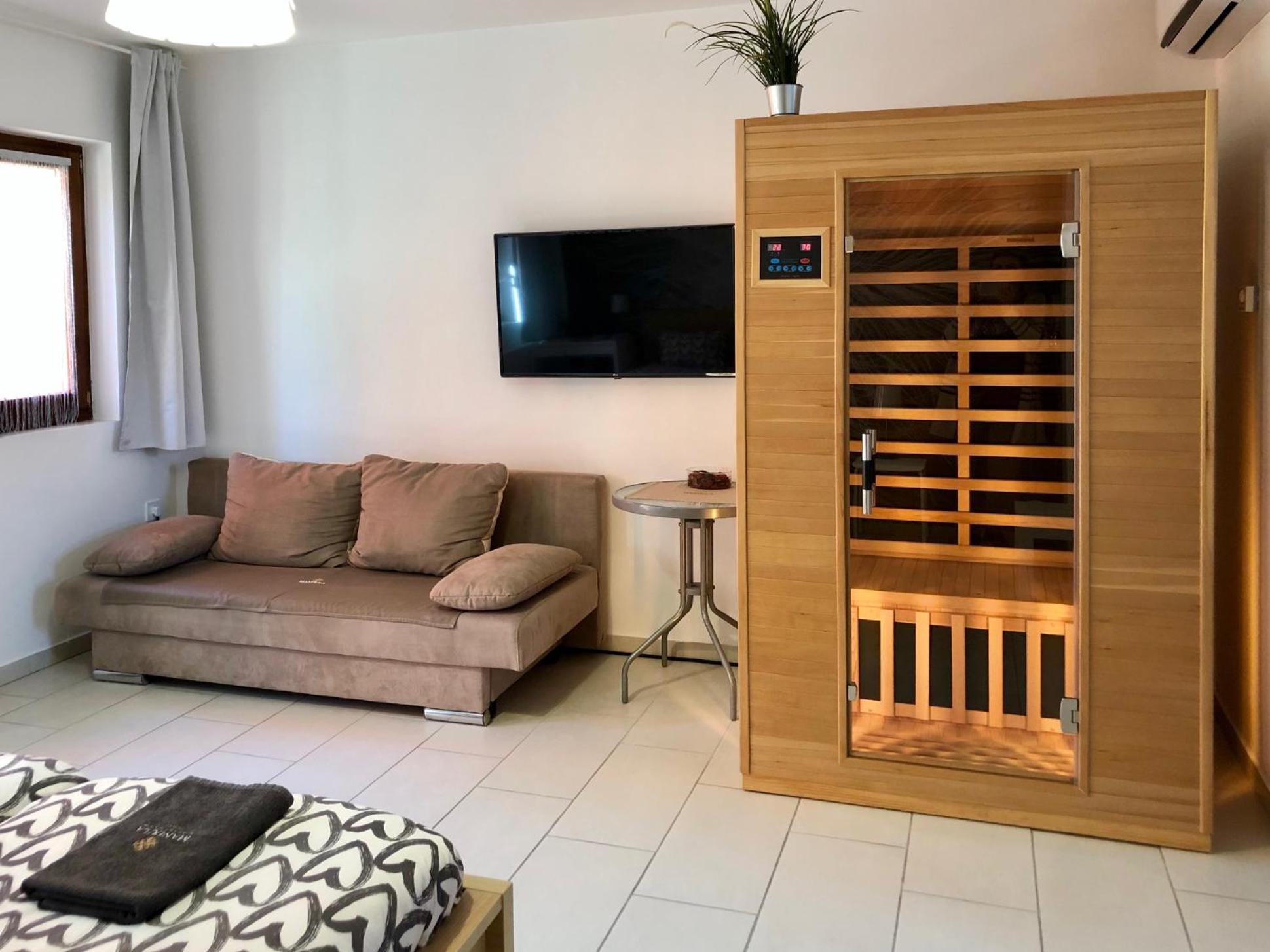 Mandula Apartman