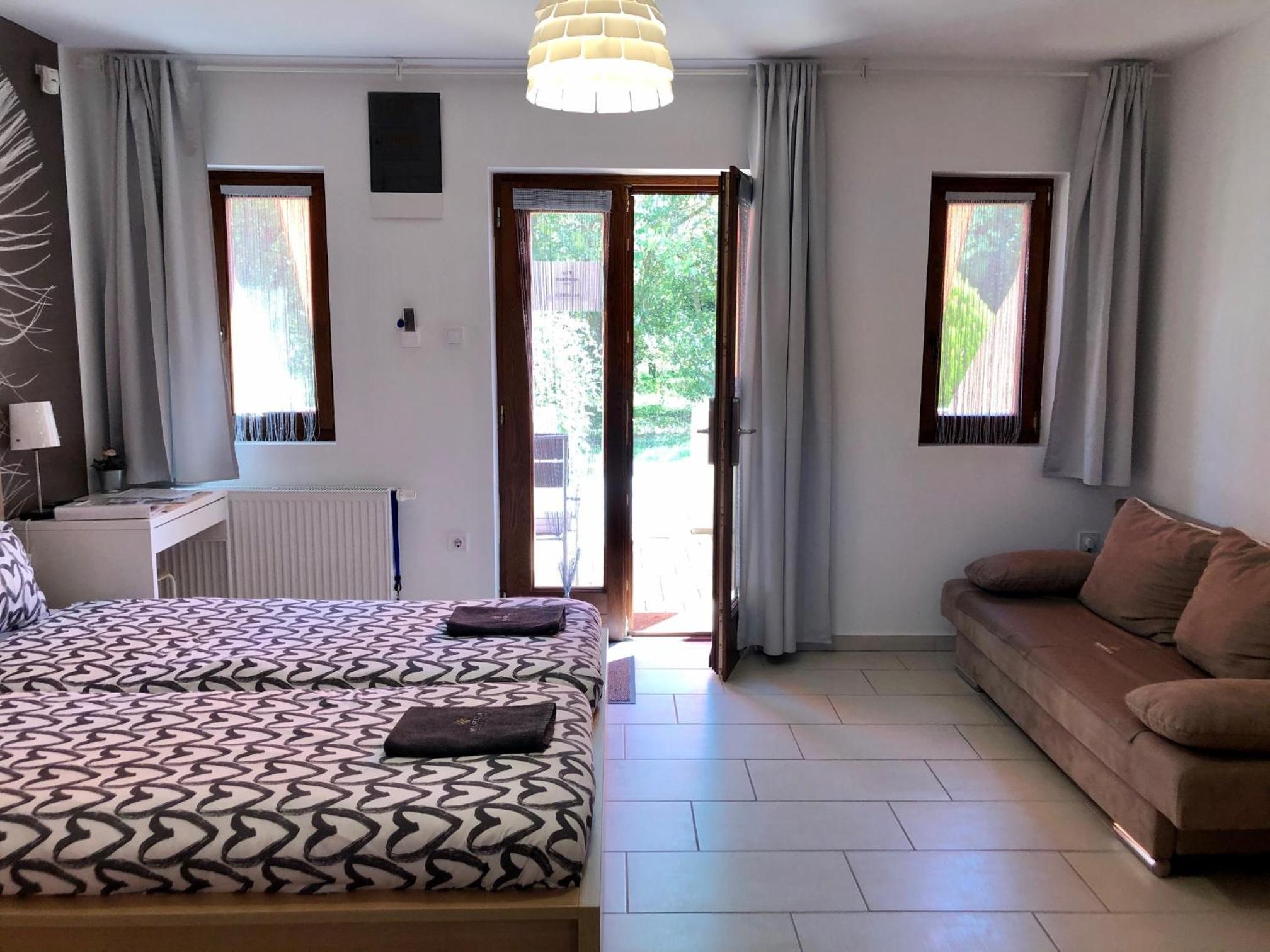 Mandula Apartman