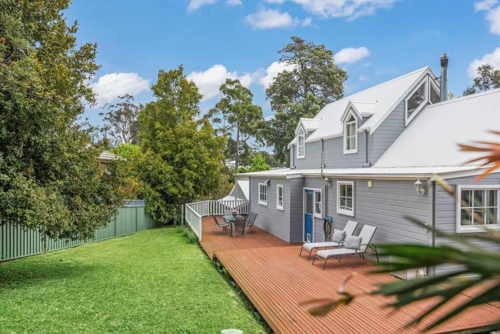 Hamptons charm at Nantucket in Mollymook