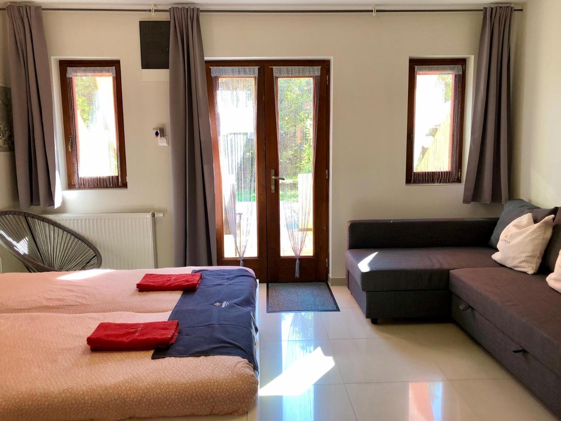 Mandula Apartman