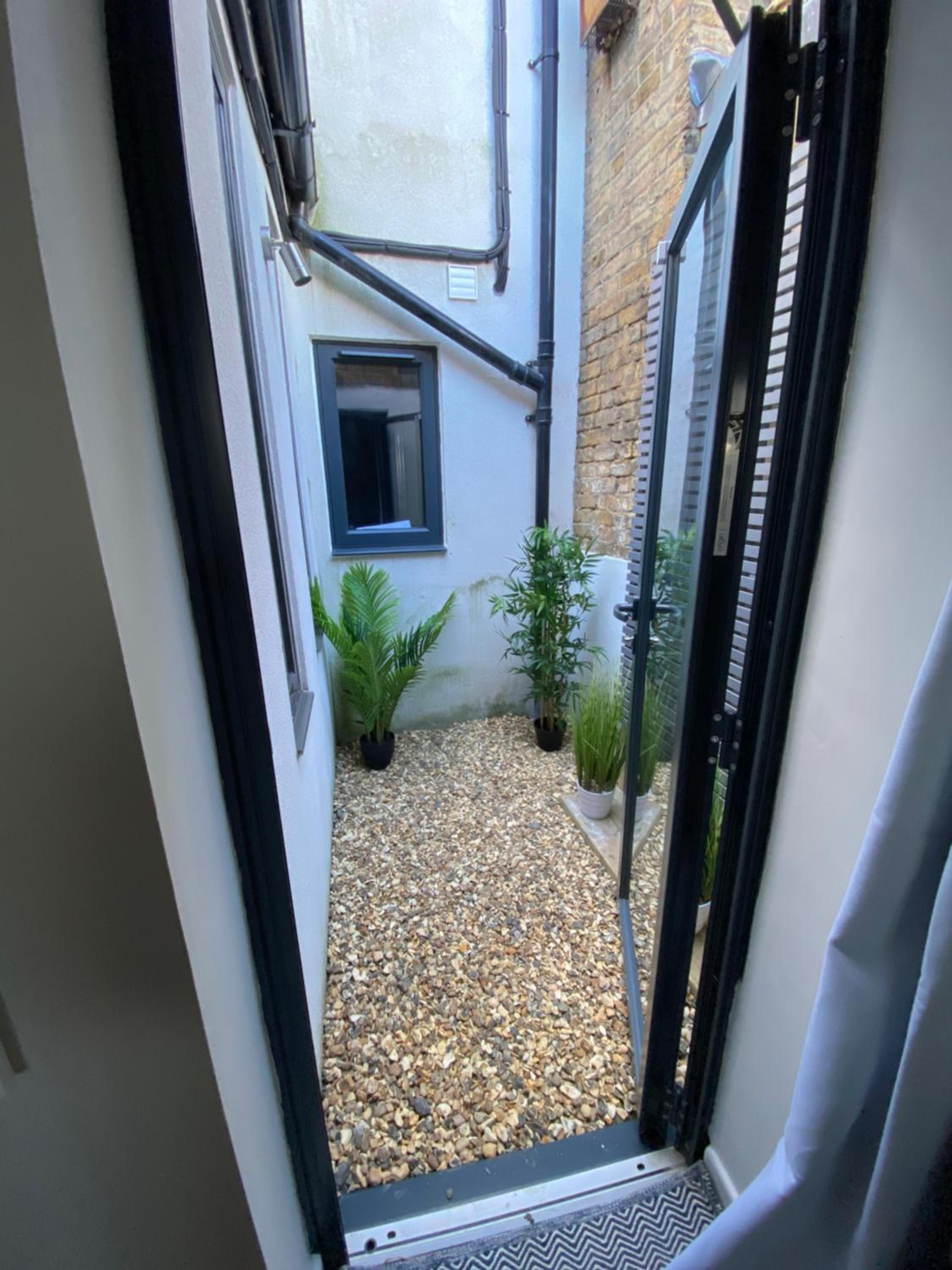May Road, stylish townhouse view 2