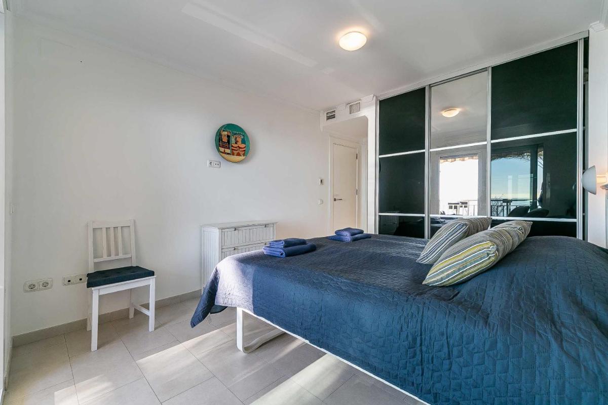 25-Modern Apartment in Paseo Maritimo, Fuengirola! photo 5