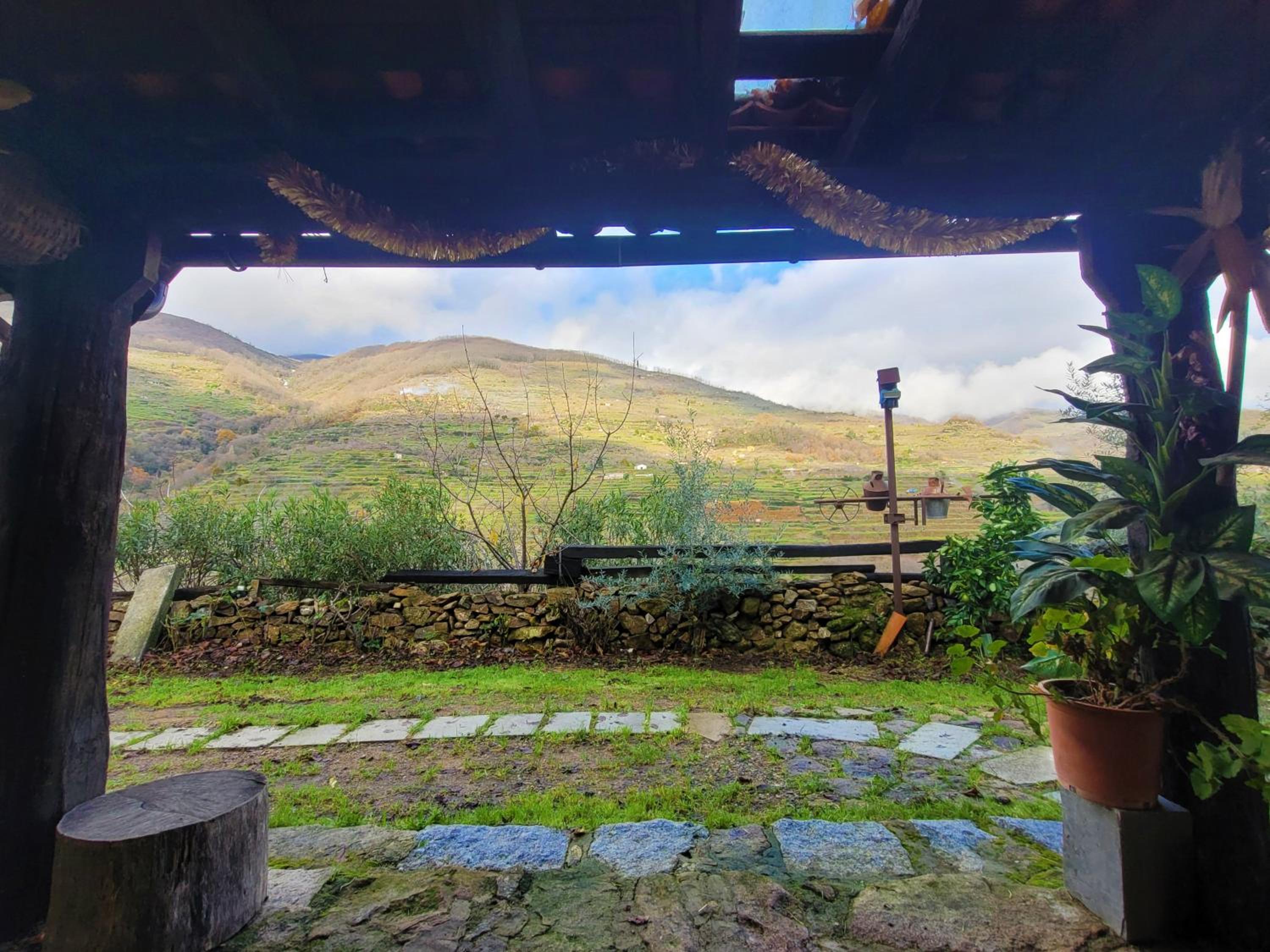 Casas Rurales El Cerro y El Cerezo view 2