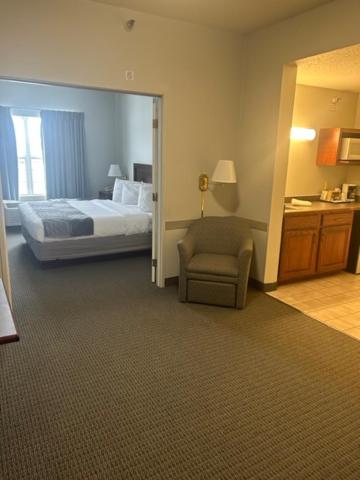 Hastings Country Inn - Property Image 37