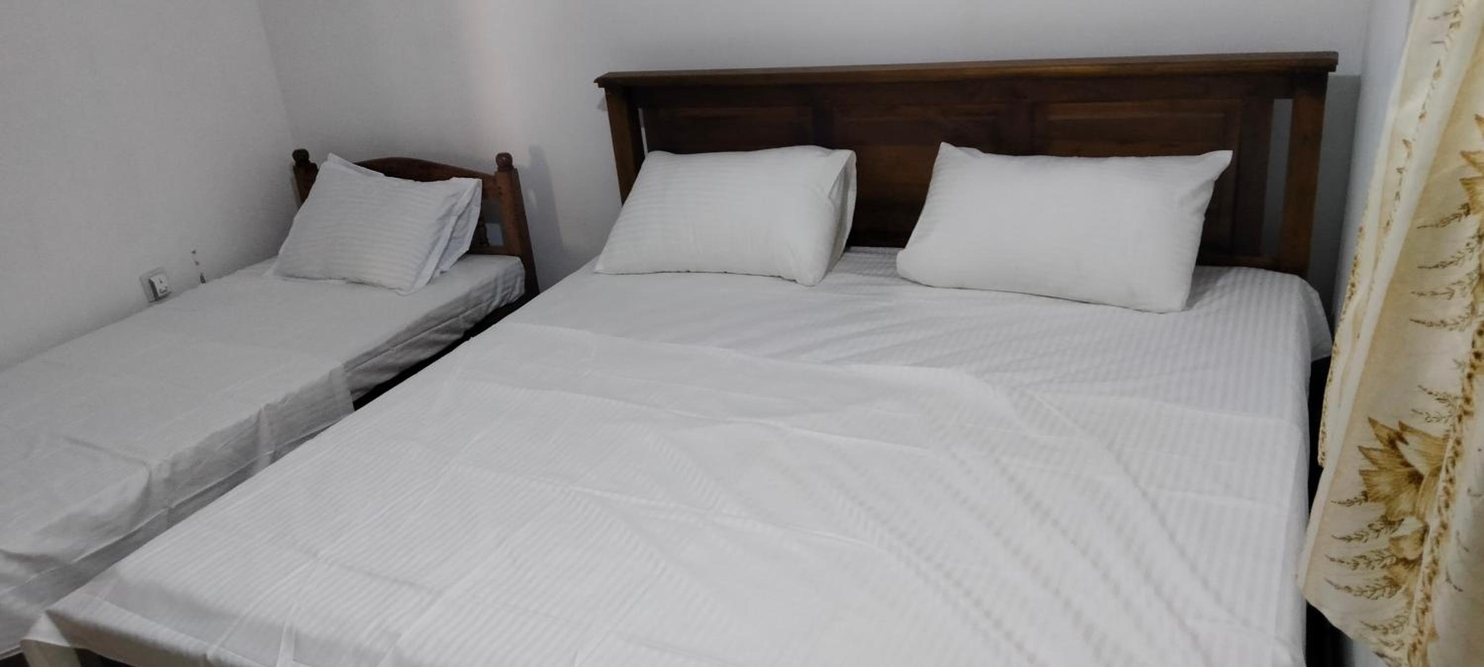 Healand Holiday Bungalow and Restaurant