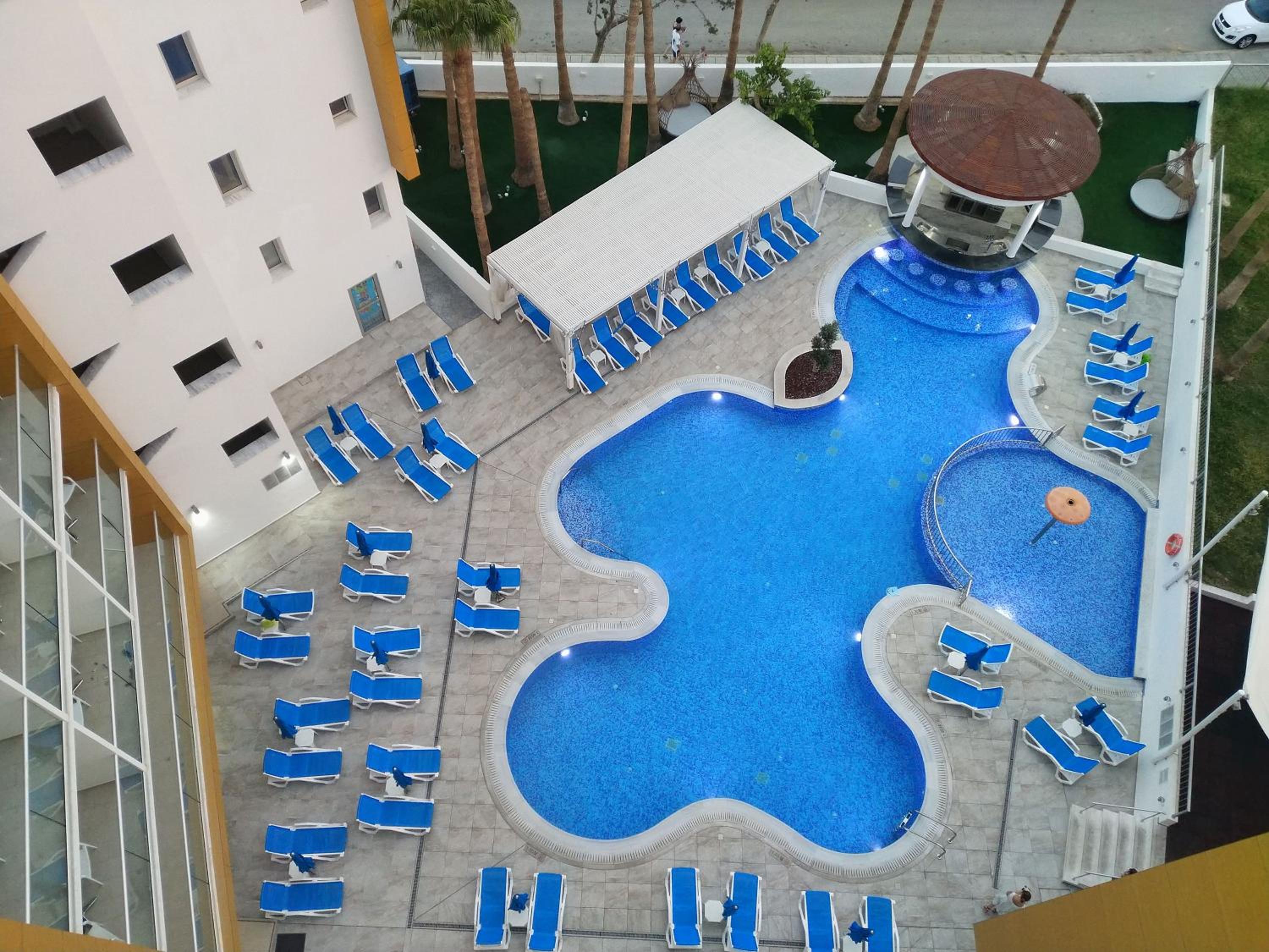 Protaras Vacations - Captain Pier Hotel - Property Image 4