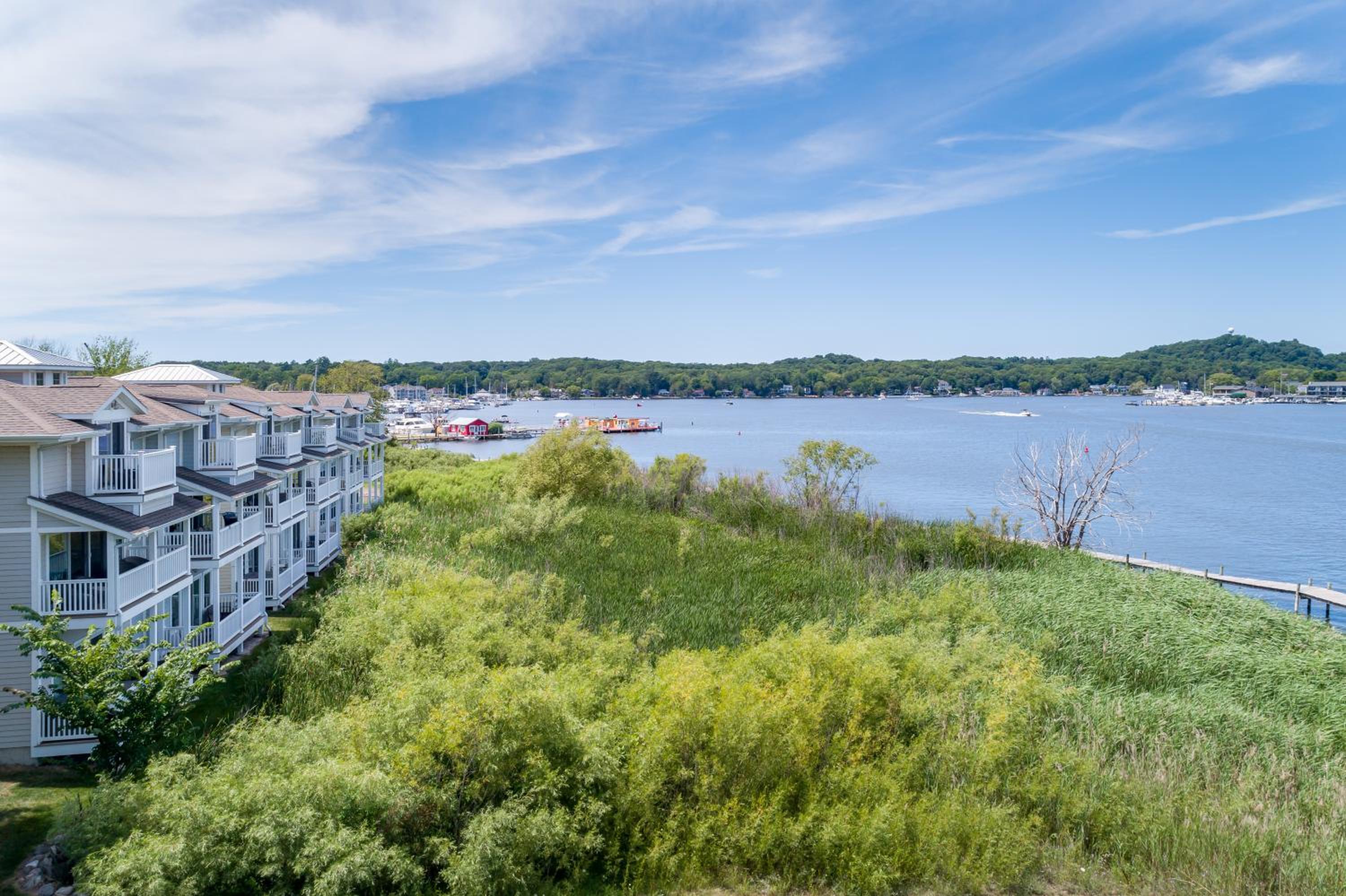 Luxurious Home on Lake Kalamazoo view 3
