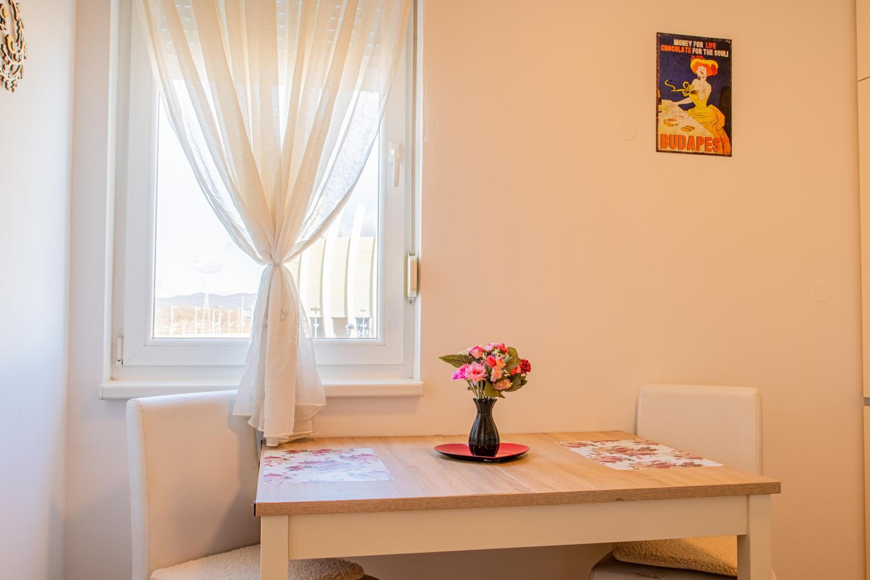 Flexible SelfCheckIns 43 - Zagreb - Luxury - Parking - Loggia - Brand New