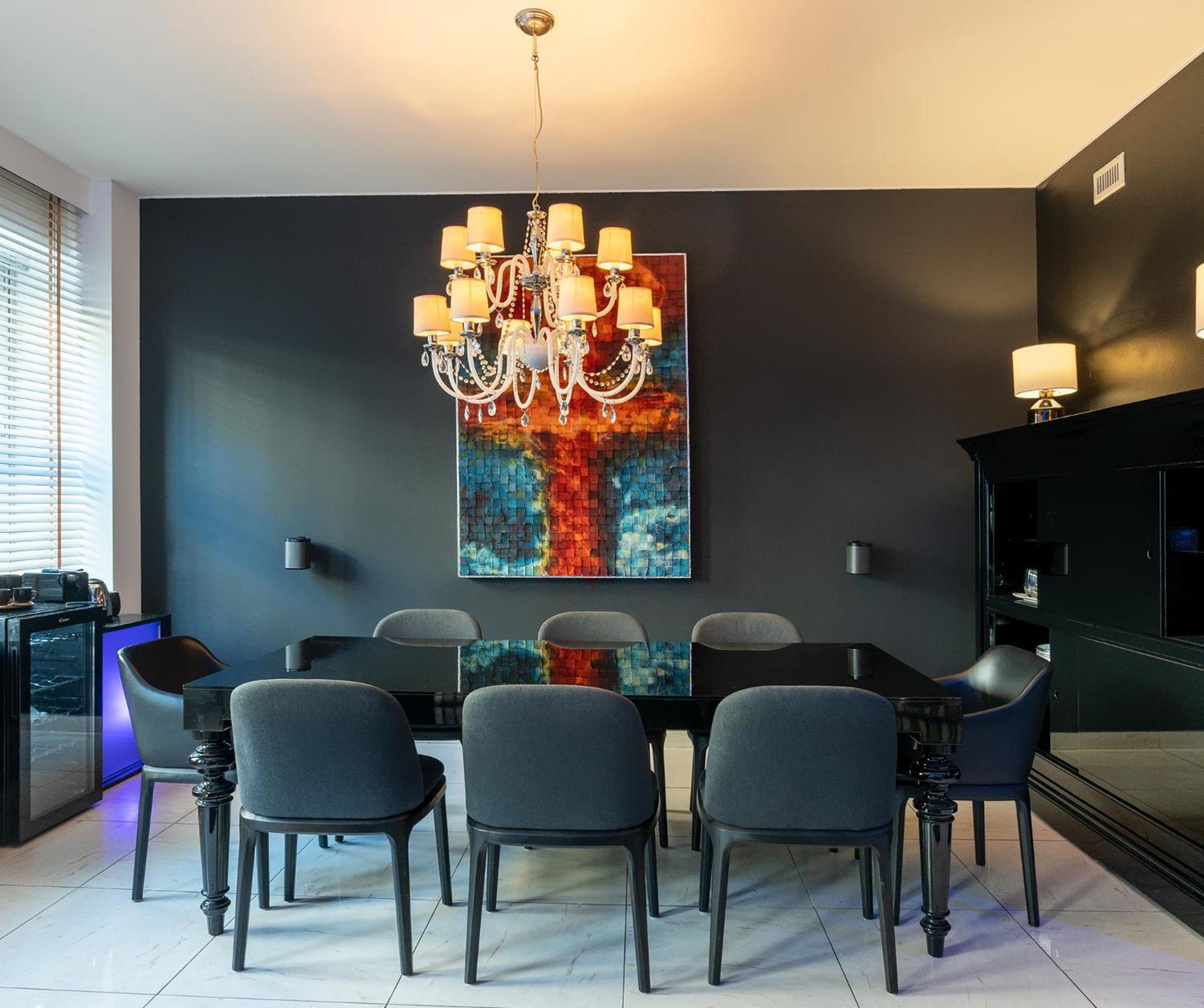 meeting & event spaces