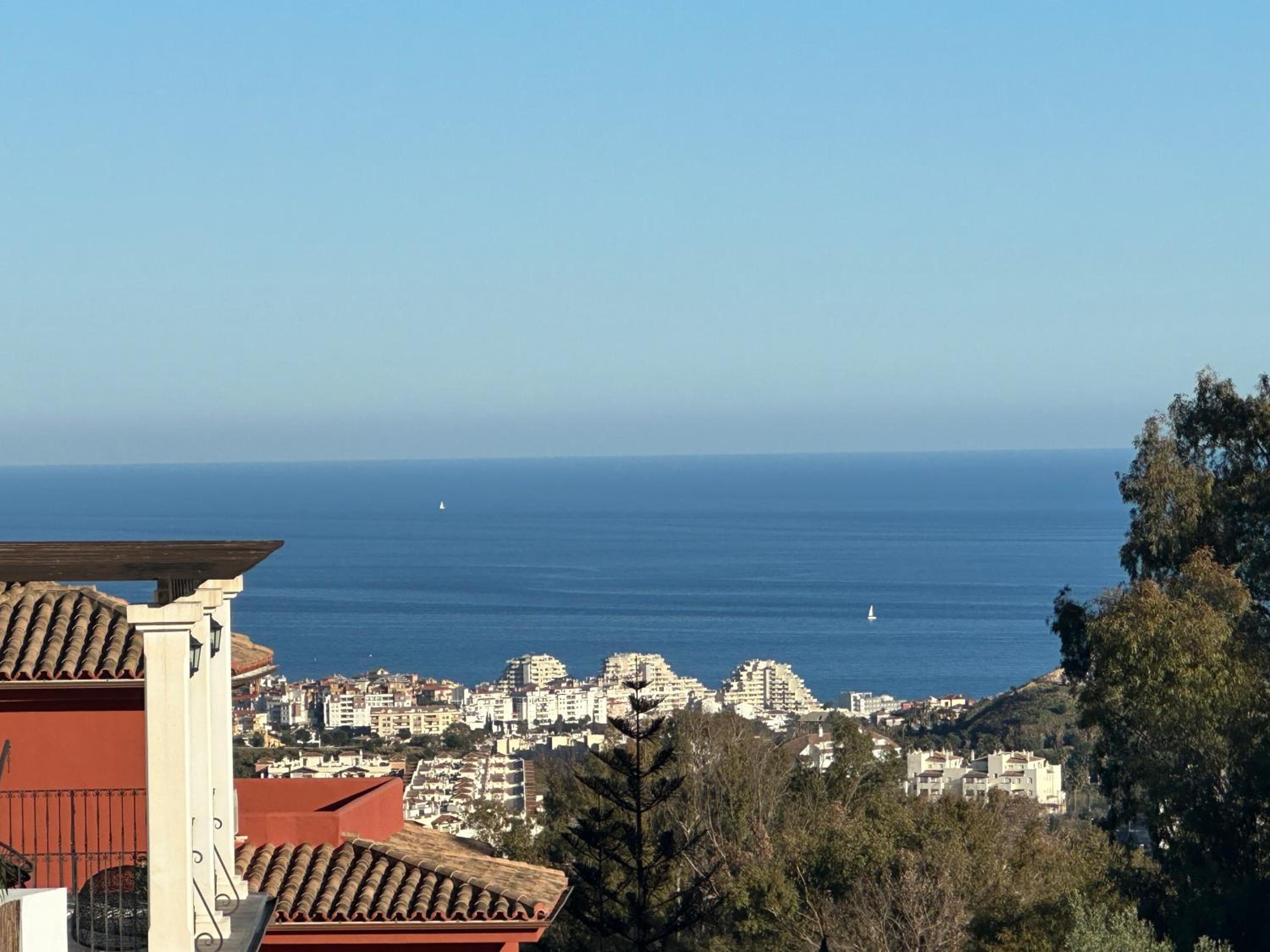 Luxury Villa Andalucia Seaview Private Pool close to Centre
