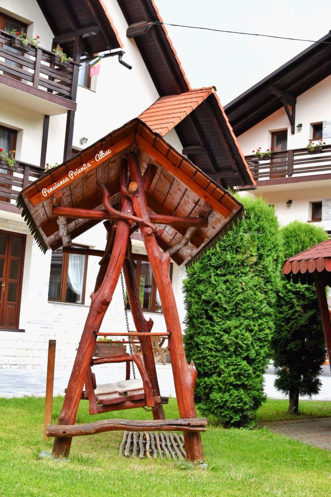 Pensiunea Poienita