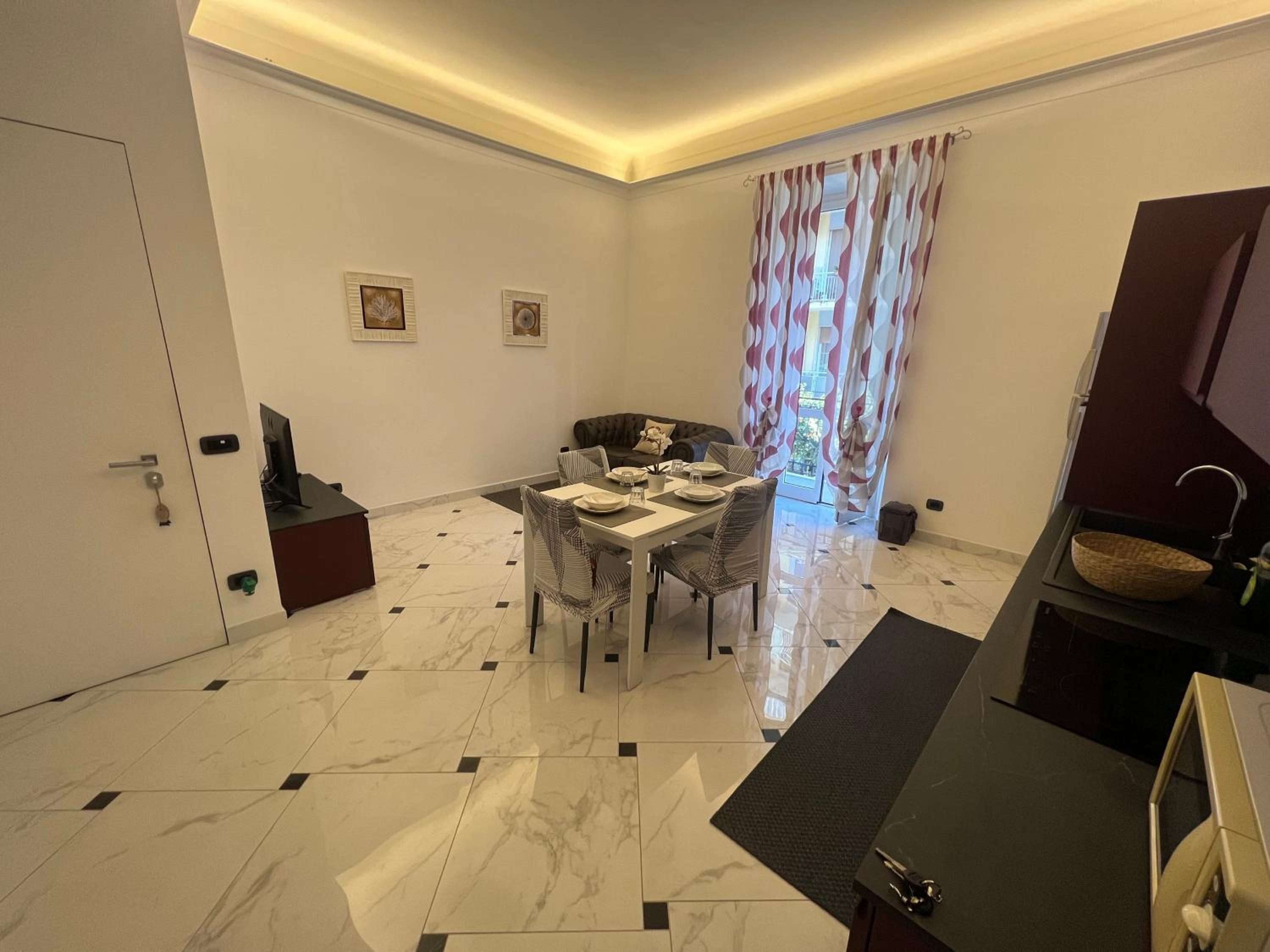 APPARTAMENTO DANTE ALASSIO view 3