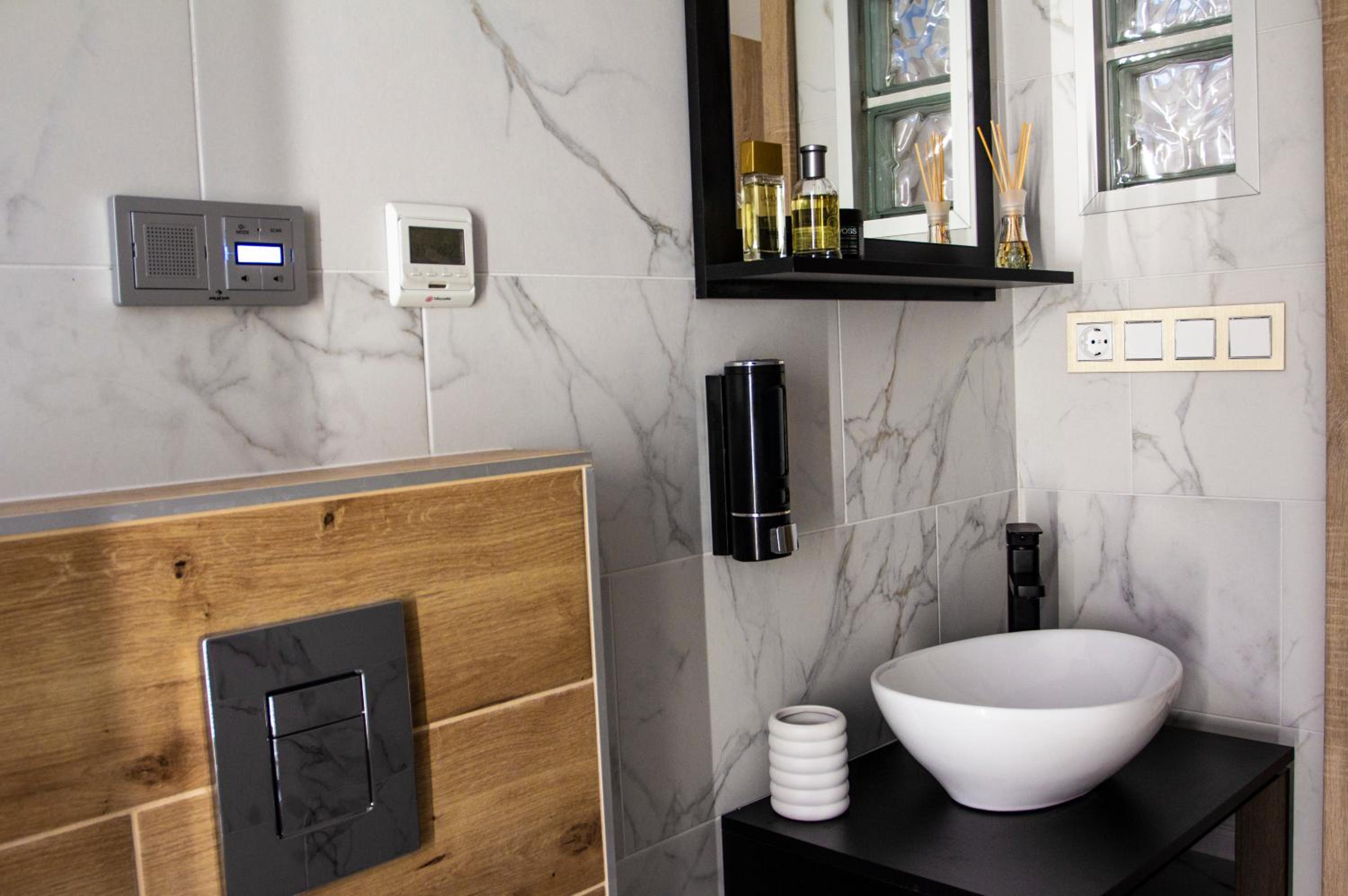 Silver Plus Apartment