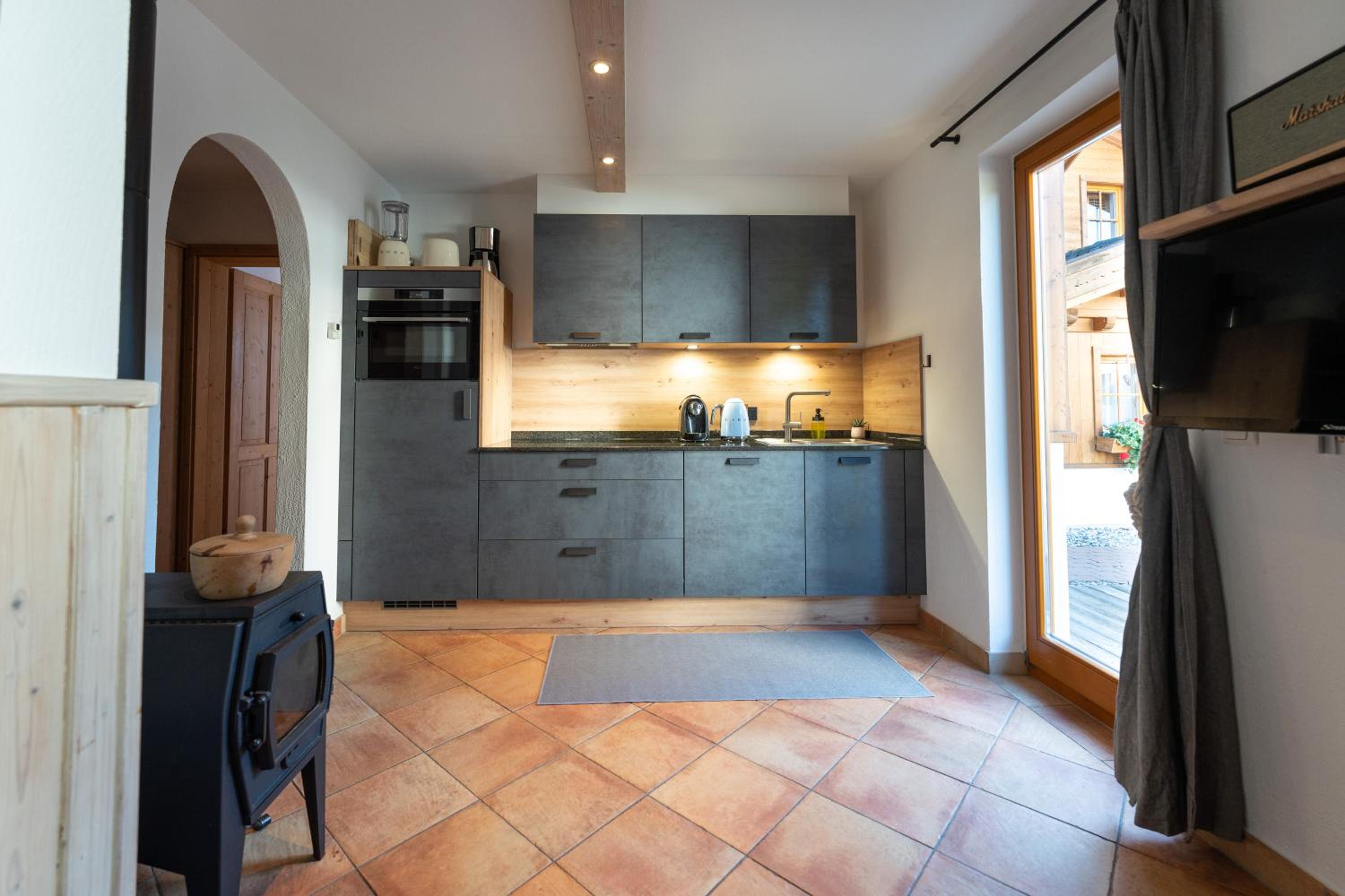 Dorfchalets & Apartments - in Kaprun centre including FREE entry Tauern Spa and Summer Card