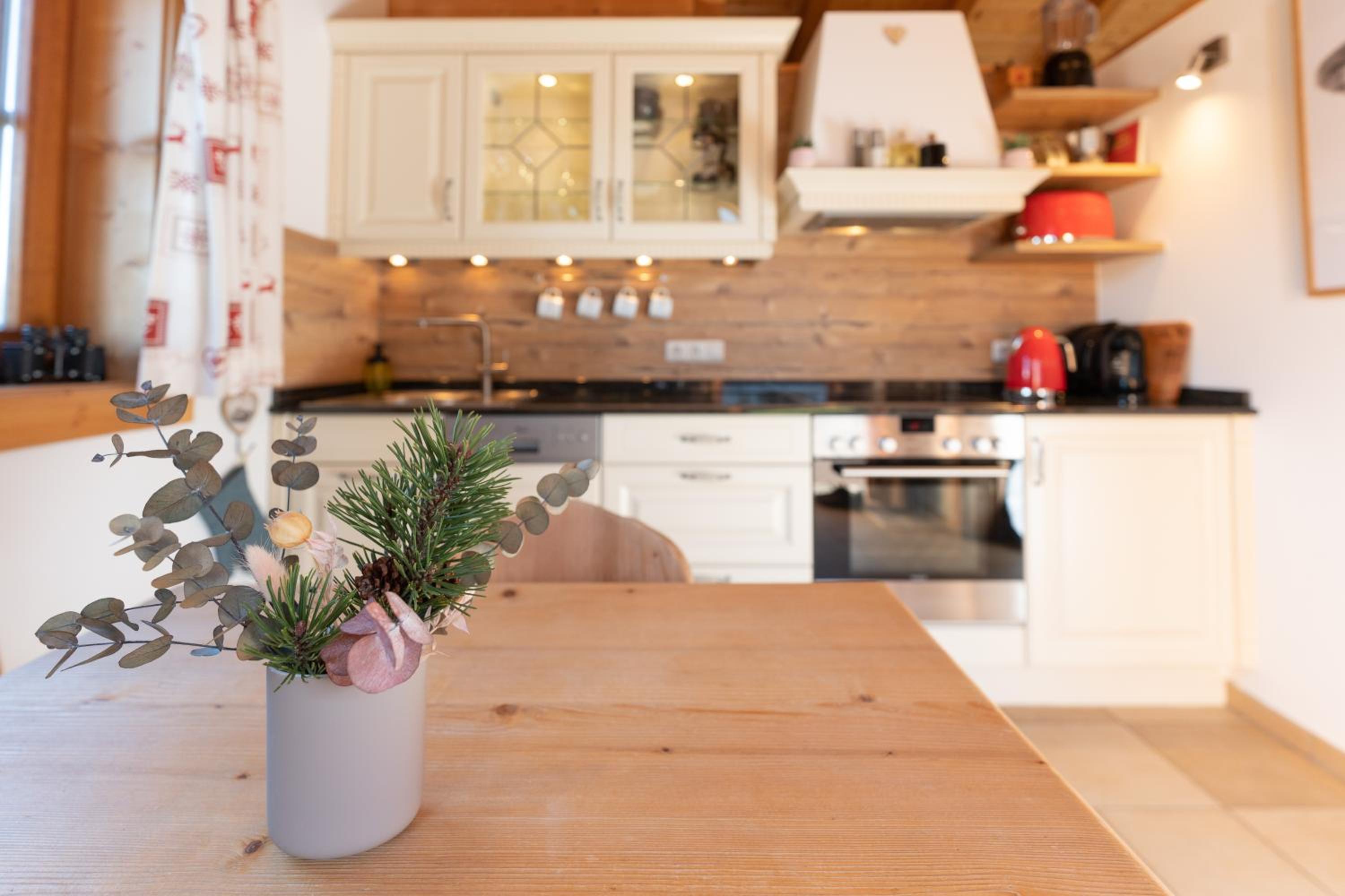 Dorfchalets & Apartments - in Kaprun centre including FREE entry Tauern Spa and Summer Card