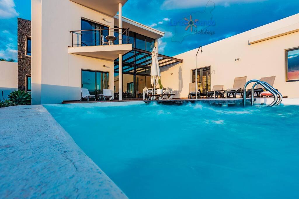 Vivienda Vacacional Casa Erizo adults only