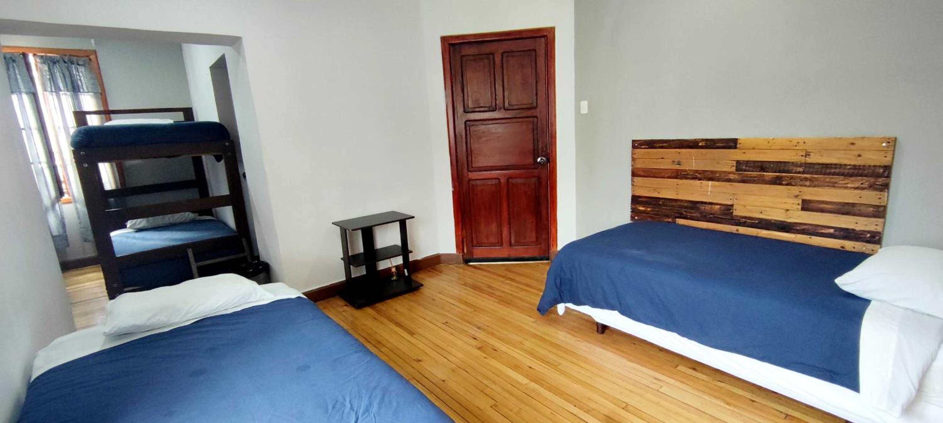 Minka Hostel