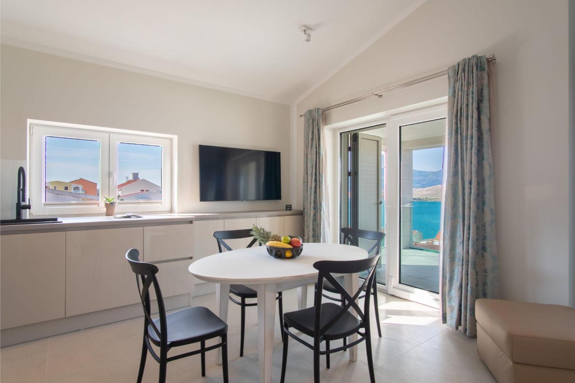 Apartvilla Pag view 4