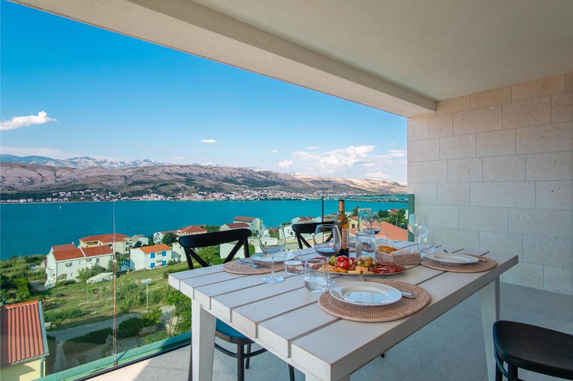 Apartvilla Pag view 5