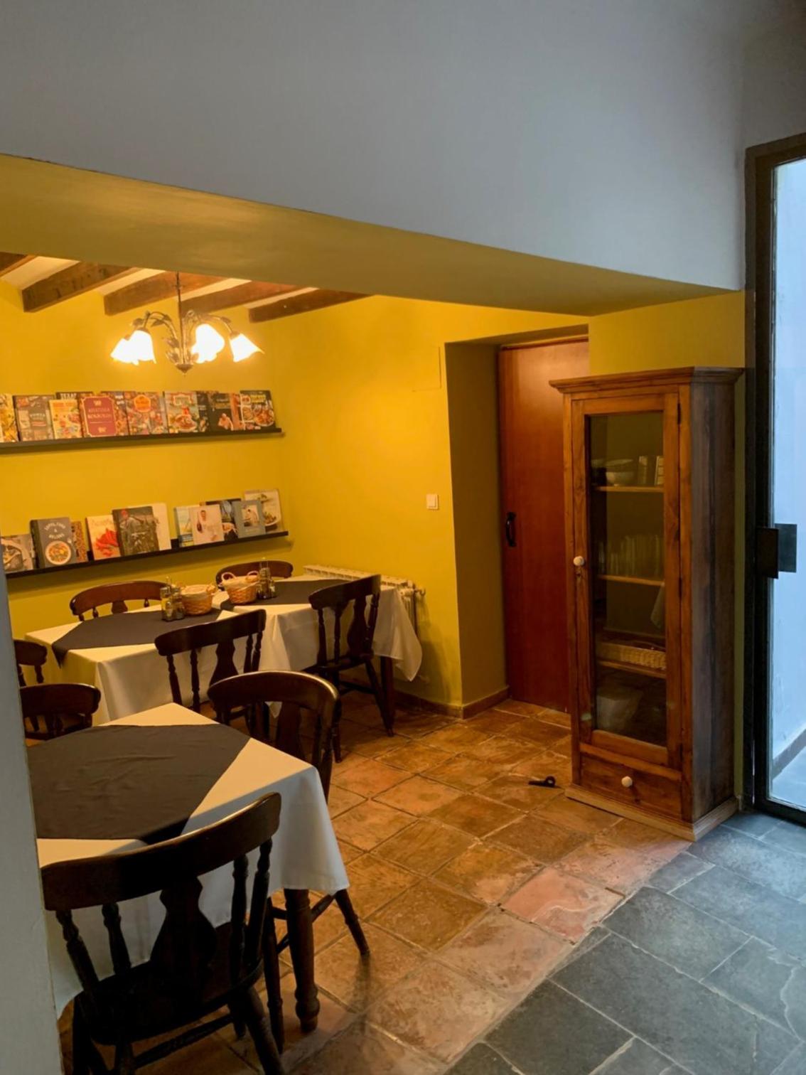 Las Puertas Del Indiano