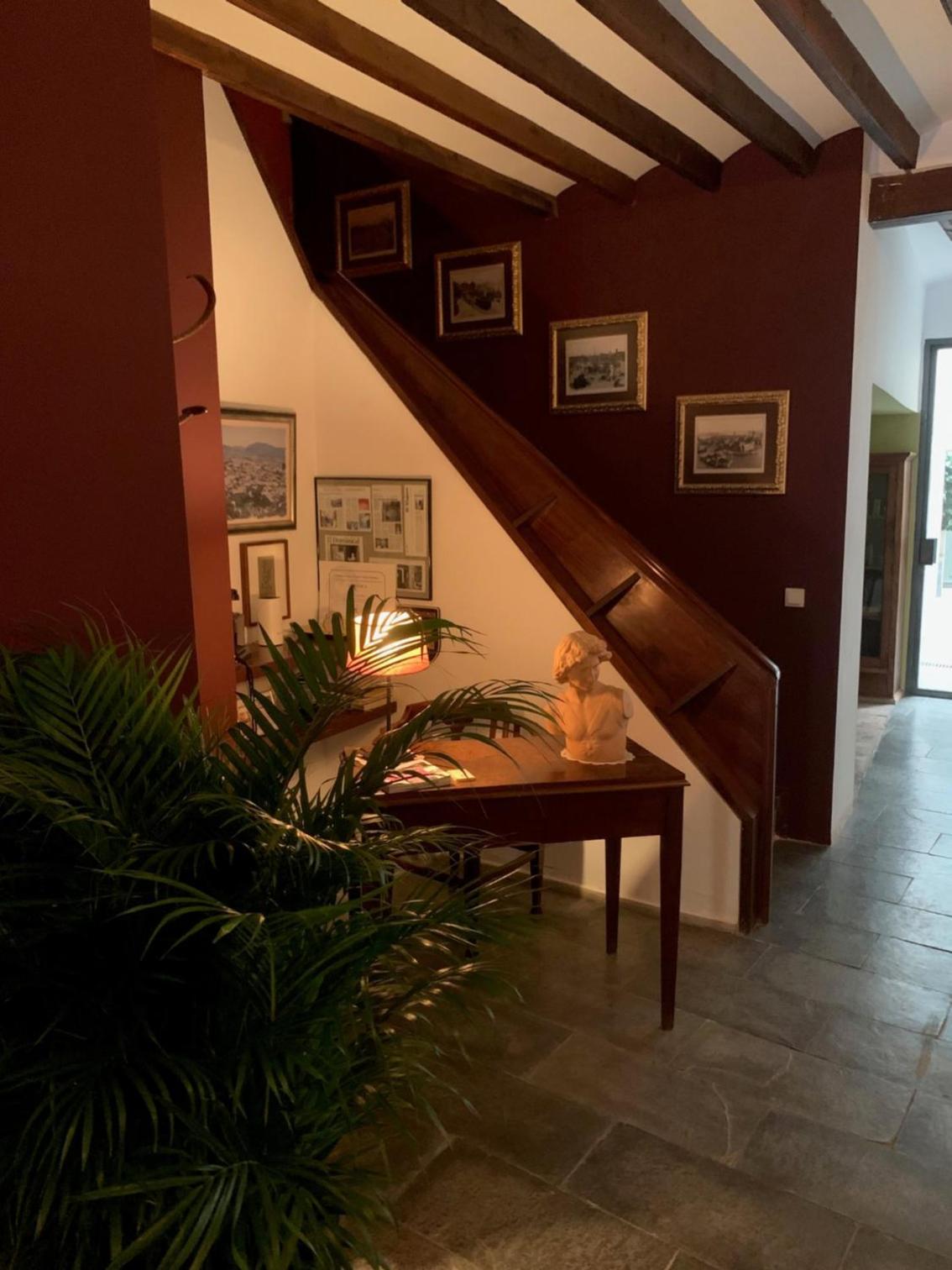 Las Puertas Del Indiano