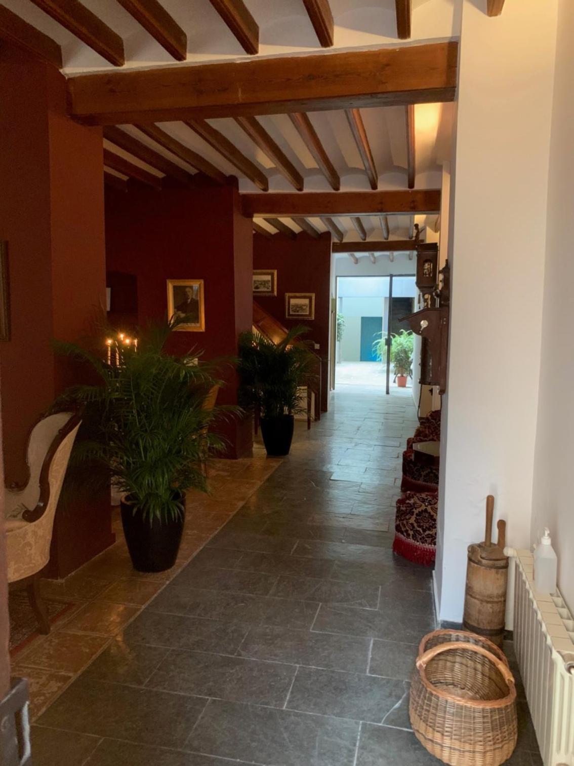 Las Puertas Del Indiano