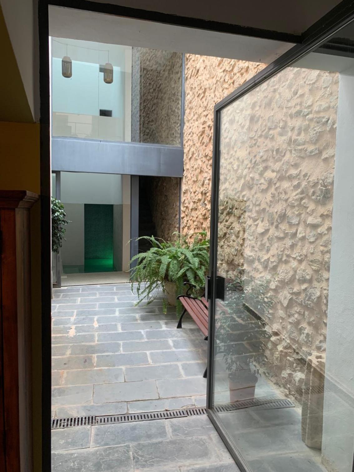 Las Puertas Del Indiano