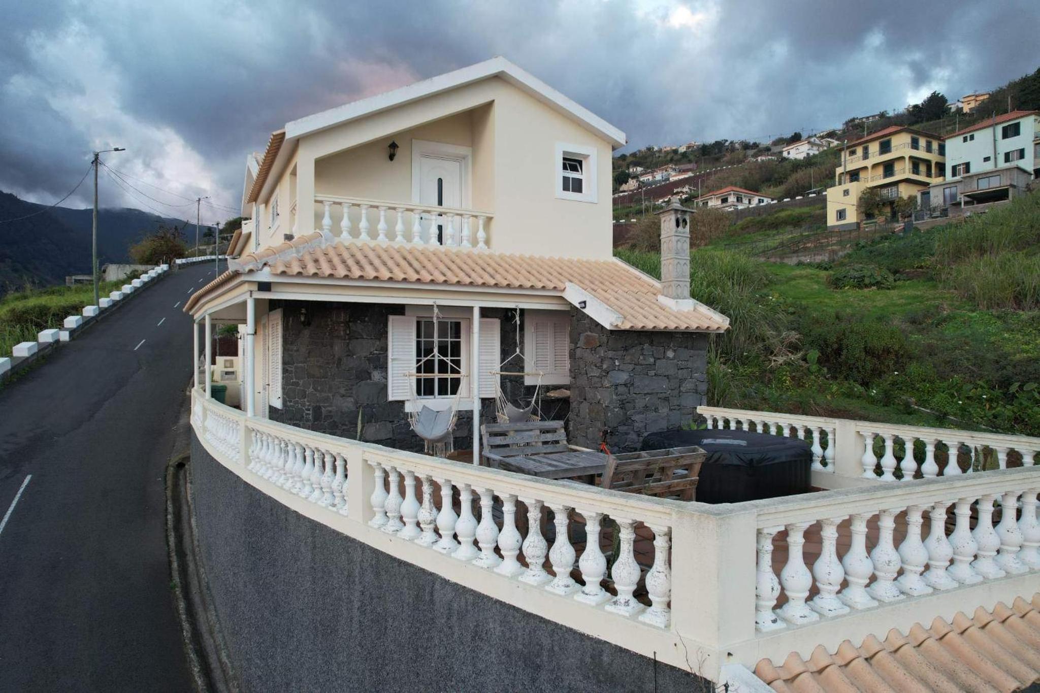 Hotel Levada Nova House - Image 1