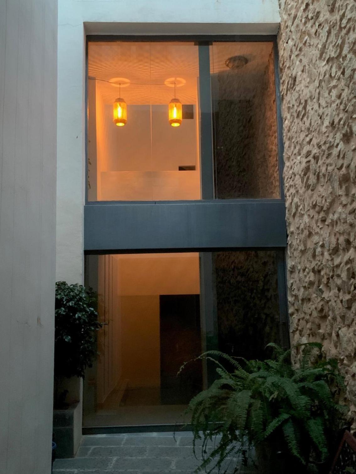 Las Puertas Del Indiano