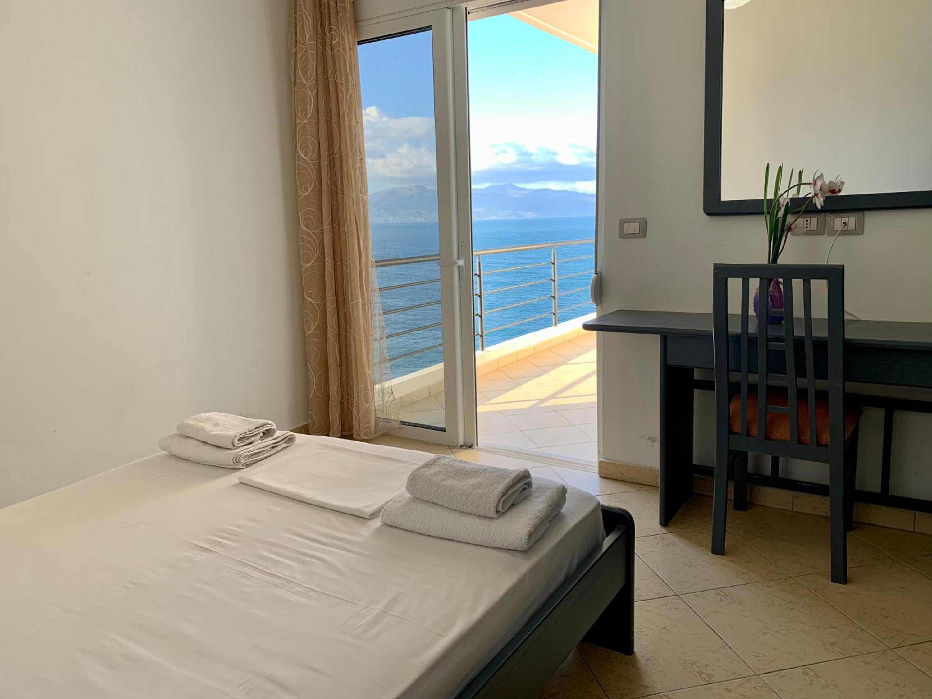 Rosemary Sea View Apts